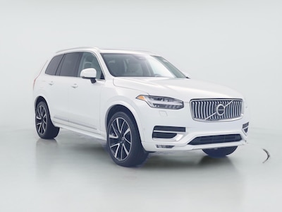 2023 Volvo XC90 B6 Plus