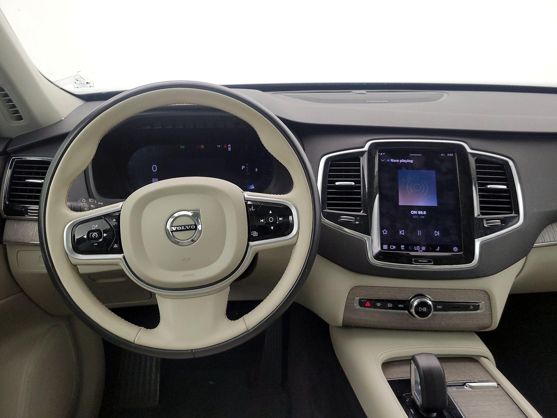 Thumbnail: 2023 Volvo XC90 - 10