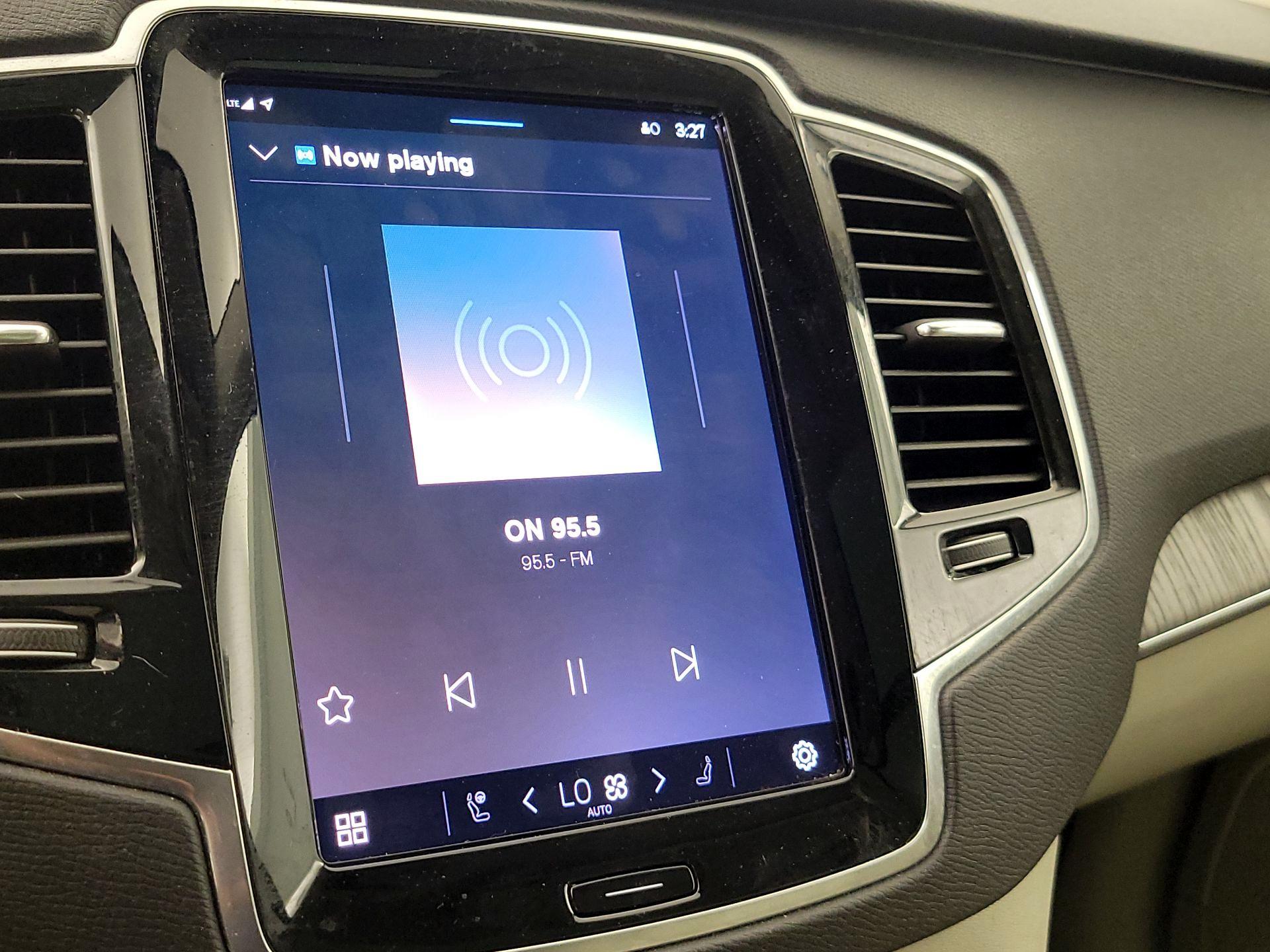 Thumbnail: 2023 Volvo XC90 - 16