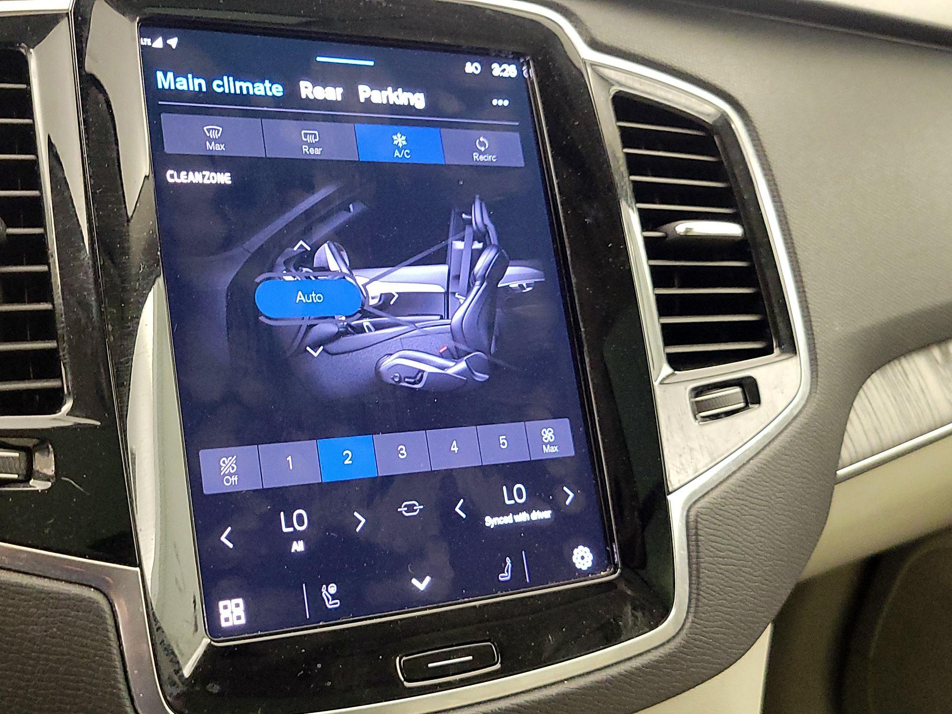 Thumbnail: 2023 Volvo XC90 - 17