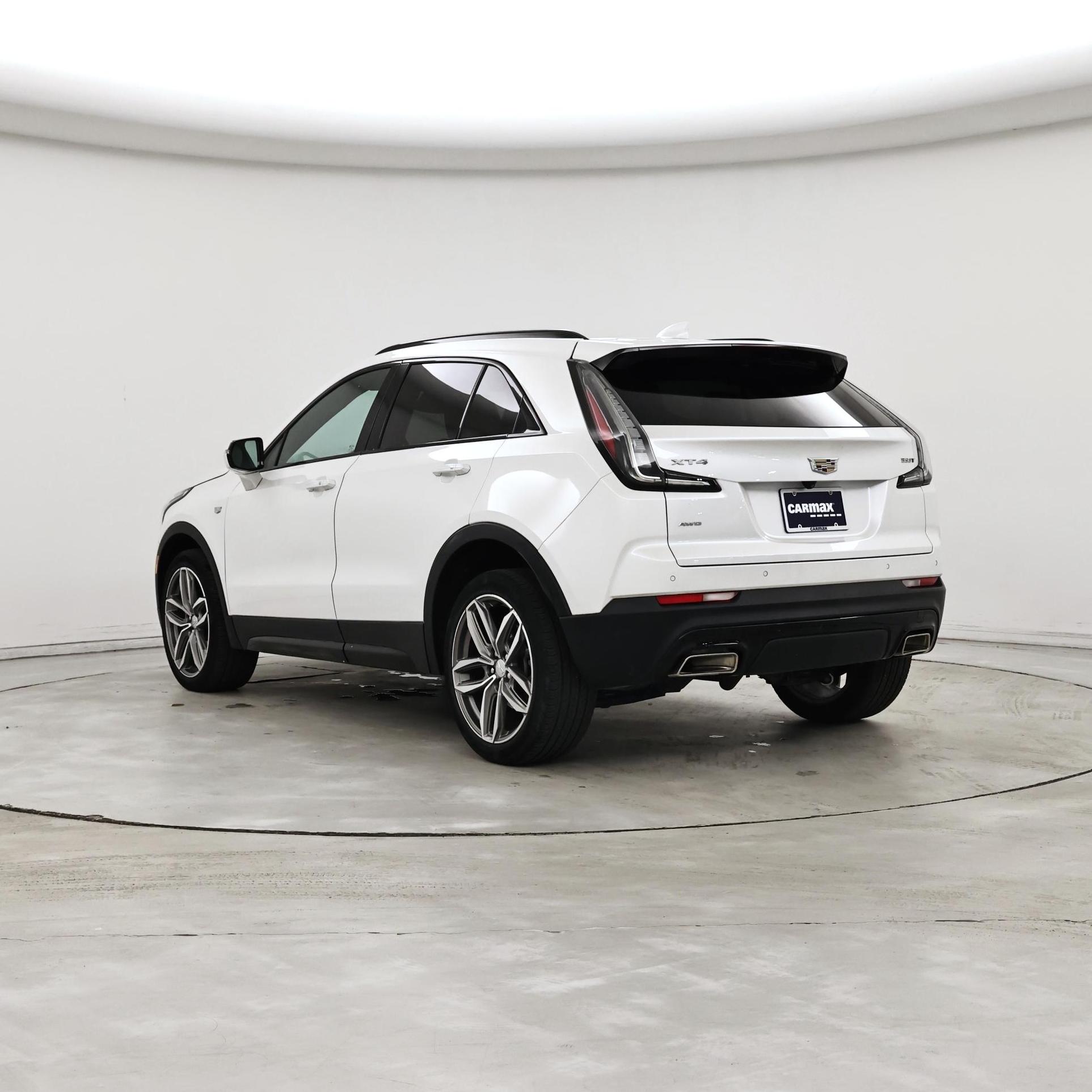 Thumbnail: 2023 Cadillac XT4 - 2