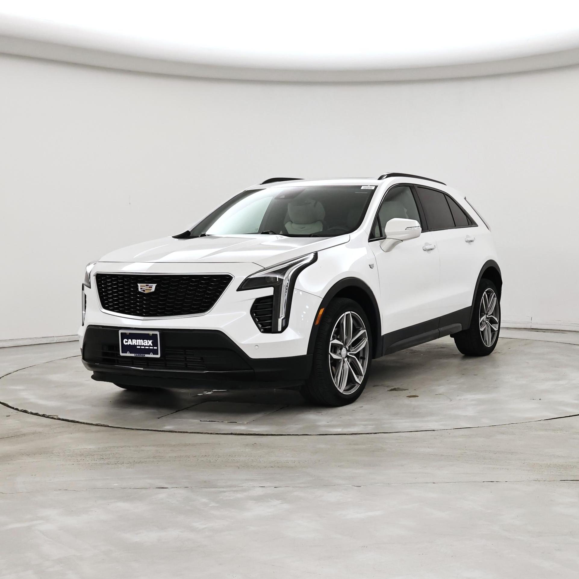 Thumbnail: 2023 Cadillac XT4 - 4