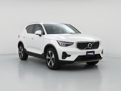 2024 Volvo XC40 B5 Plus Bright Theme