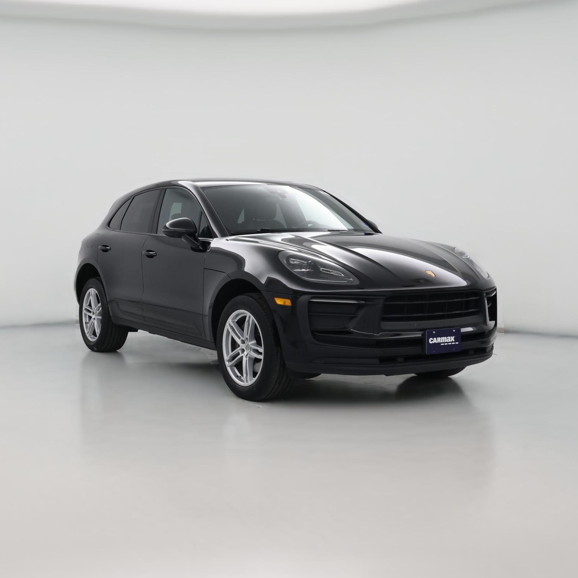 Thumbnail: 2022 Porsche Macan - 1