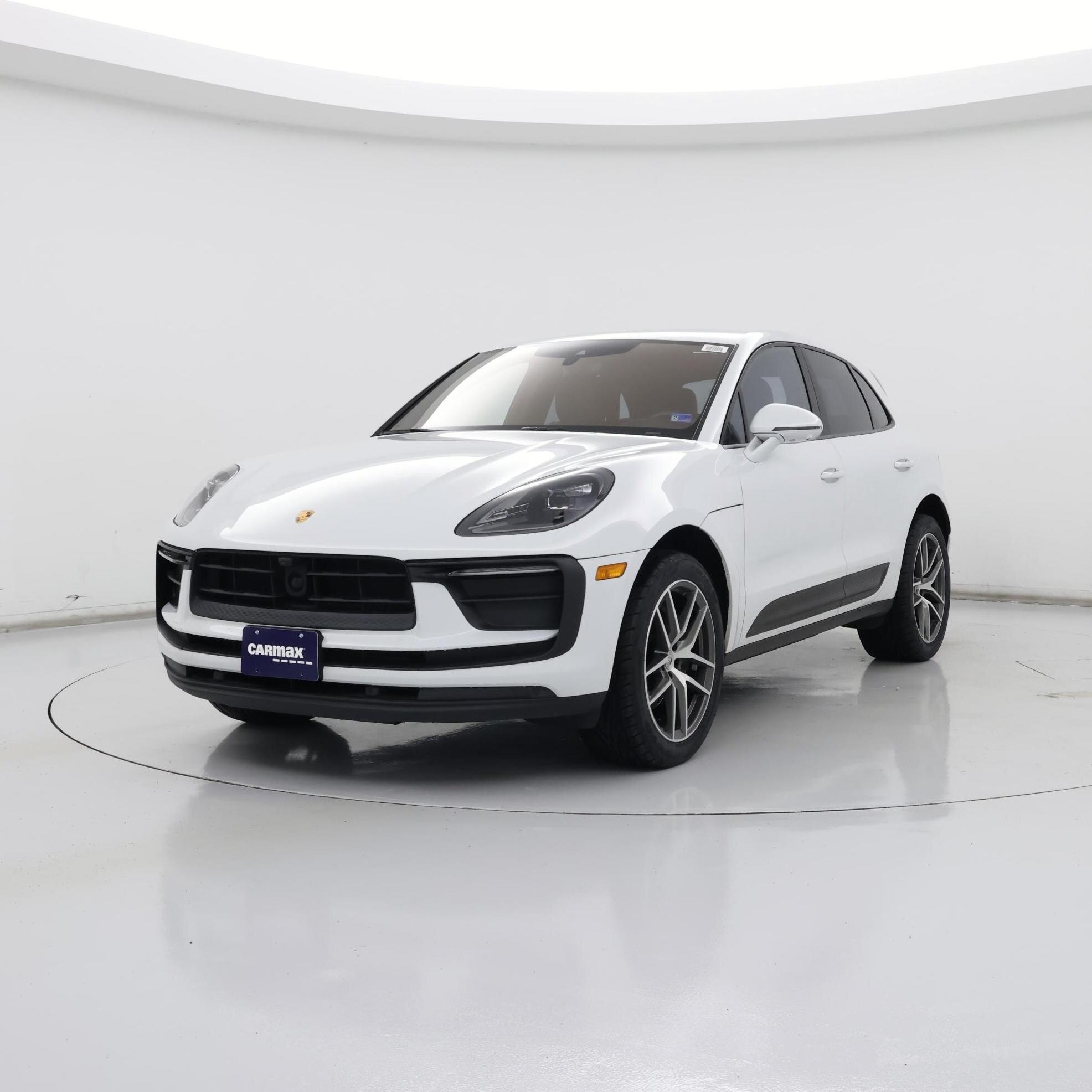 Thumbnail: 2022 Porsche Macan - 4