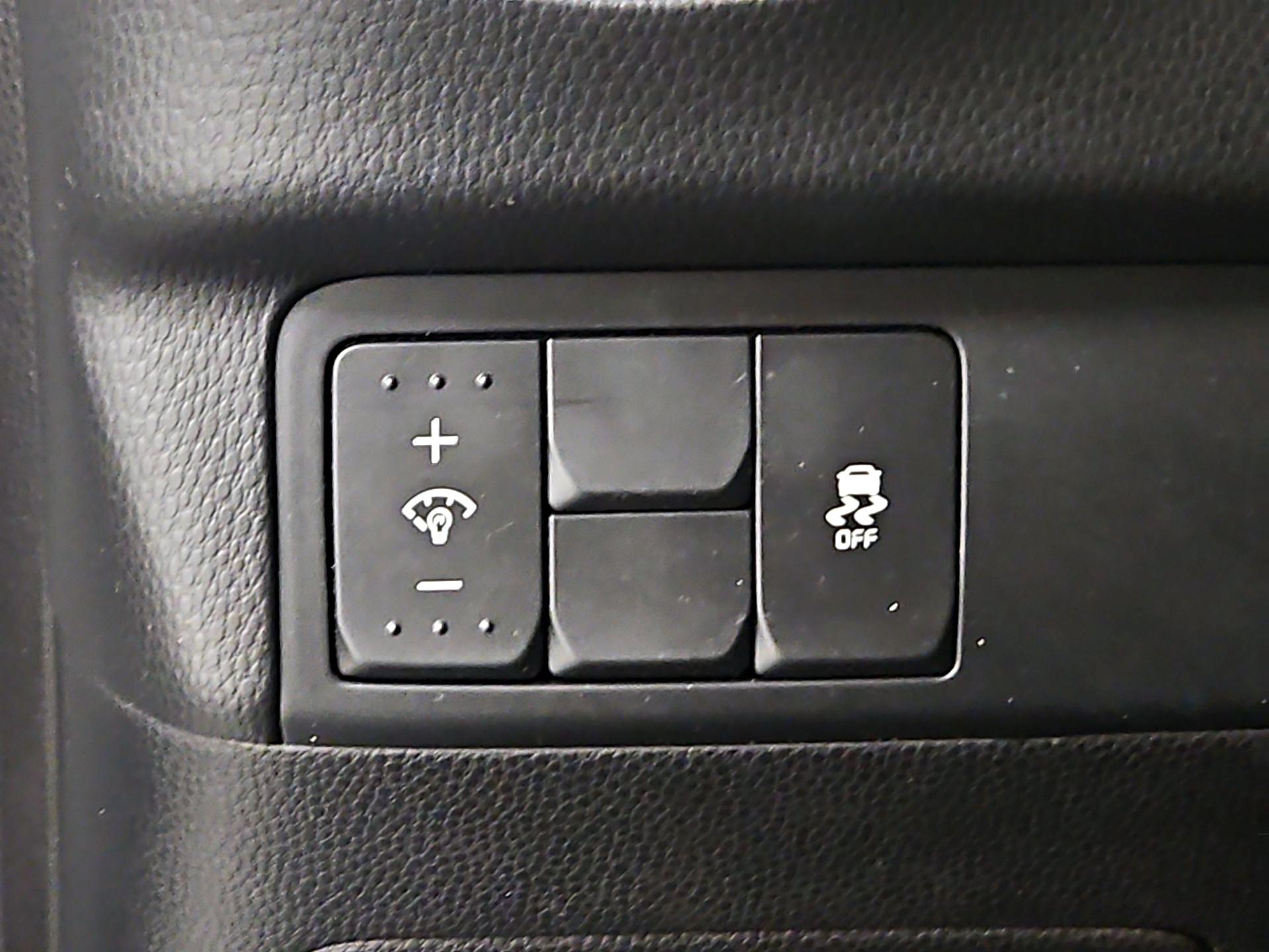 Thumbnail: 2014 Kia Soul - 13