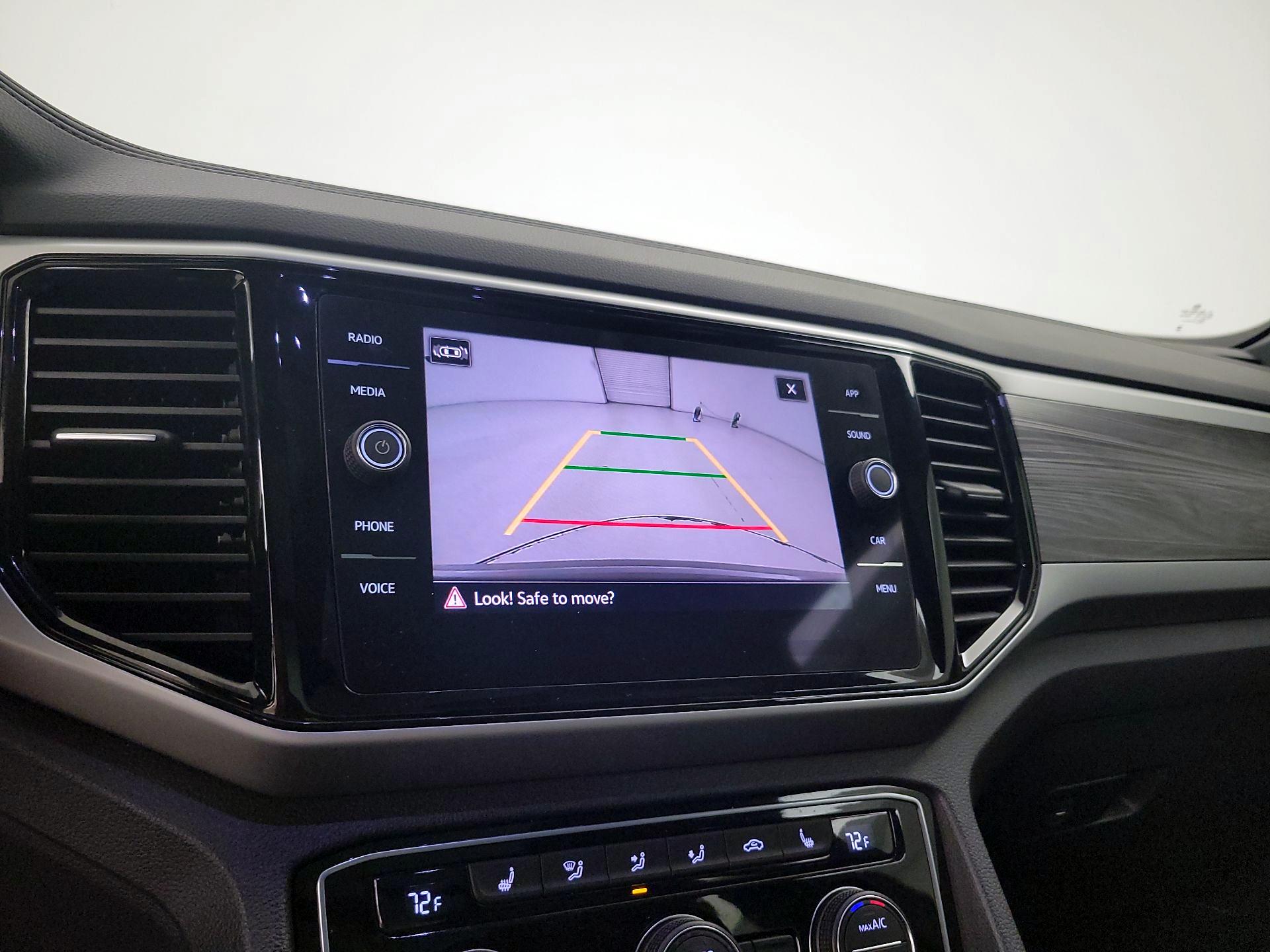 Thumbnail: 2023 Volkswagen Atlas - 14