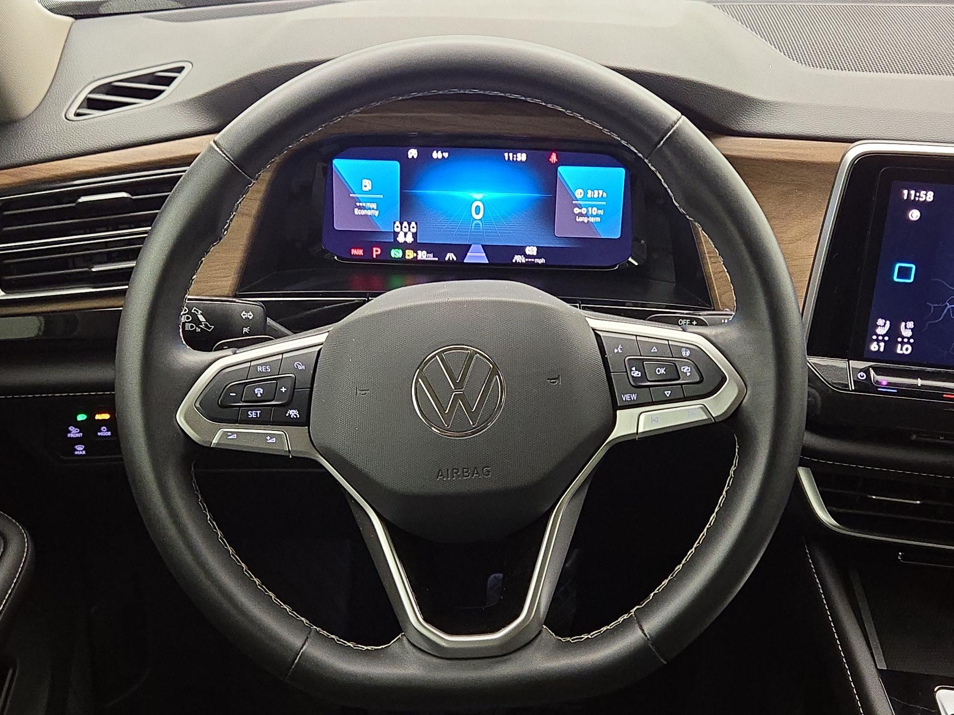 Thumbnail: 2024 Volkswagen Atlas - 10