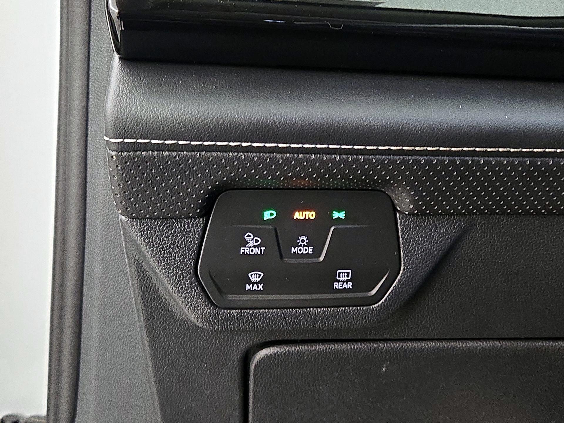 Thumbnail: 2024 Volkswagen Atlas - 13