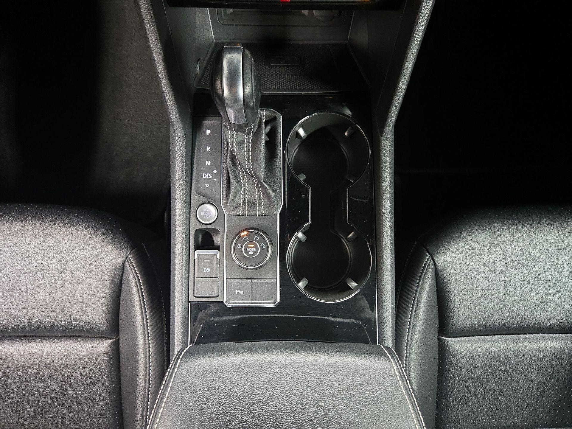 Thumbnail: 2022 Volkswagen Atlas - 17