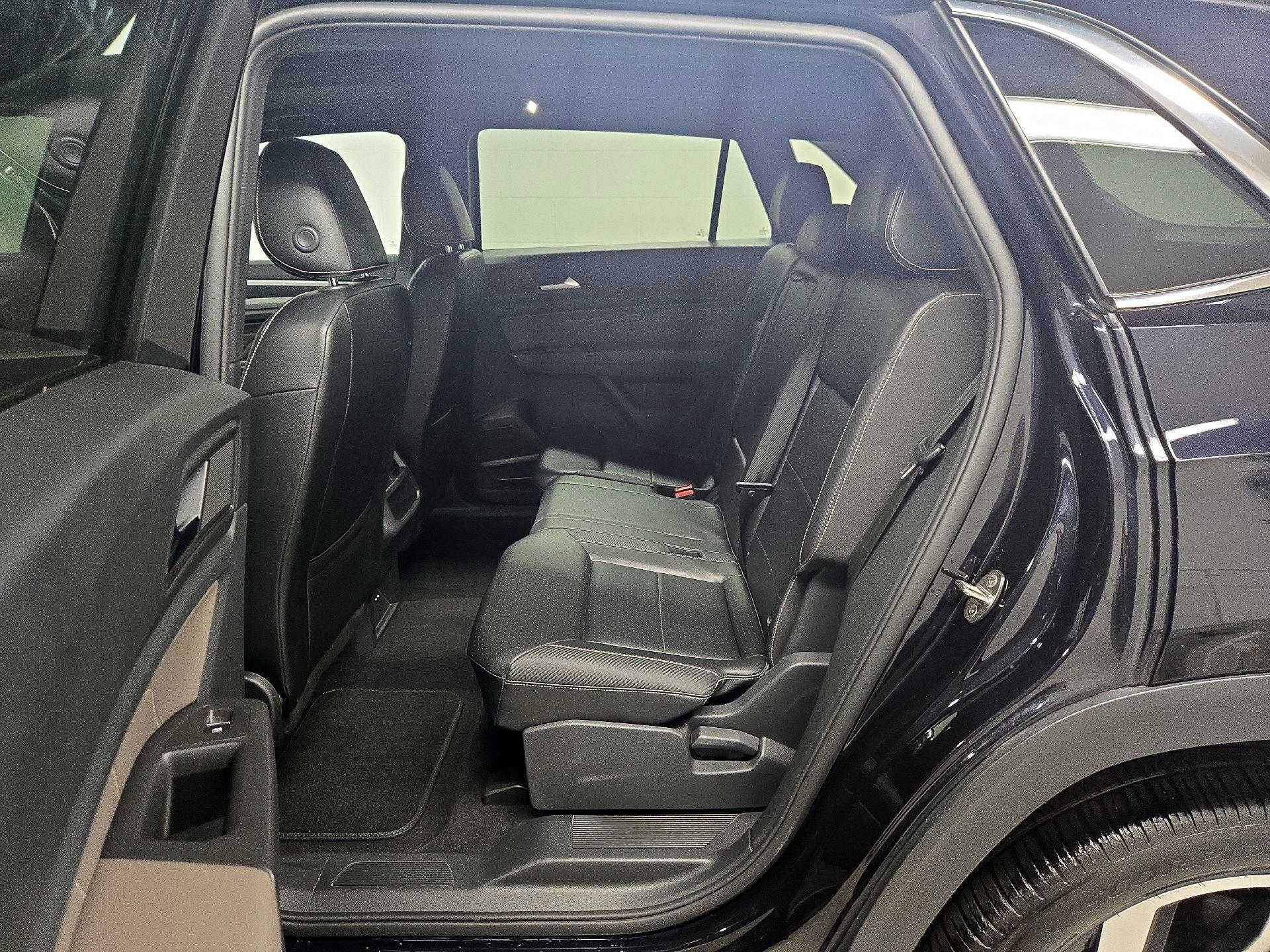 Thumbnail: 2022 Volkswagen Atlas - 20