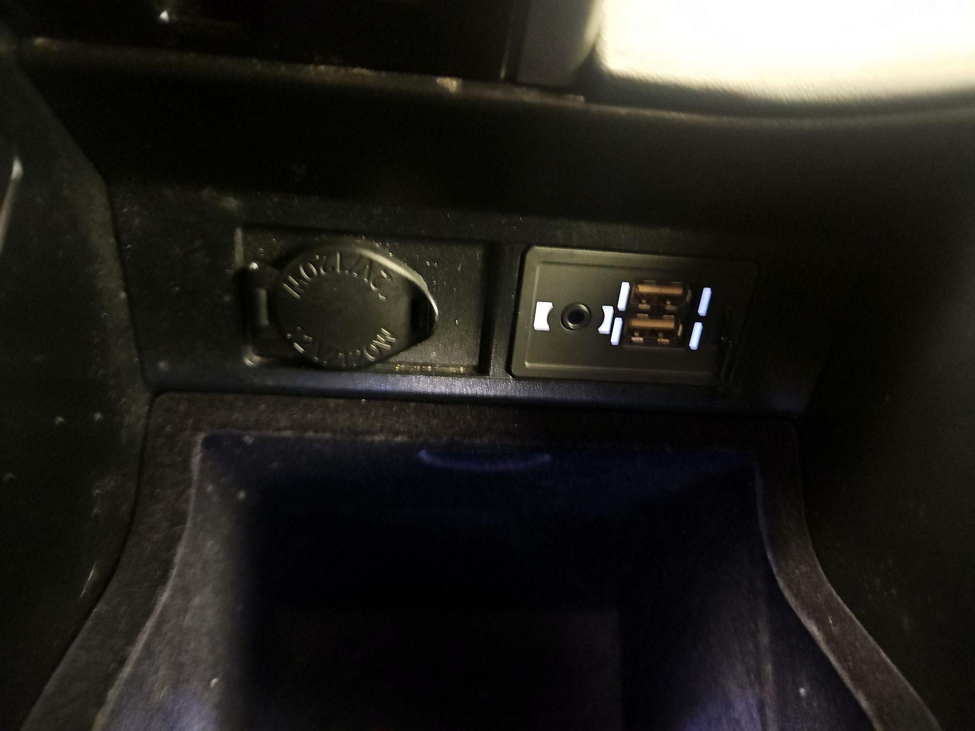 Thumbnail: 2017 Lexus RX - 19