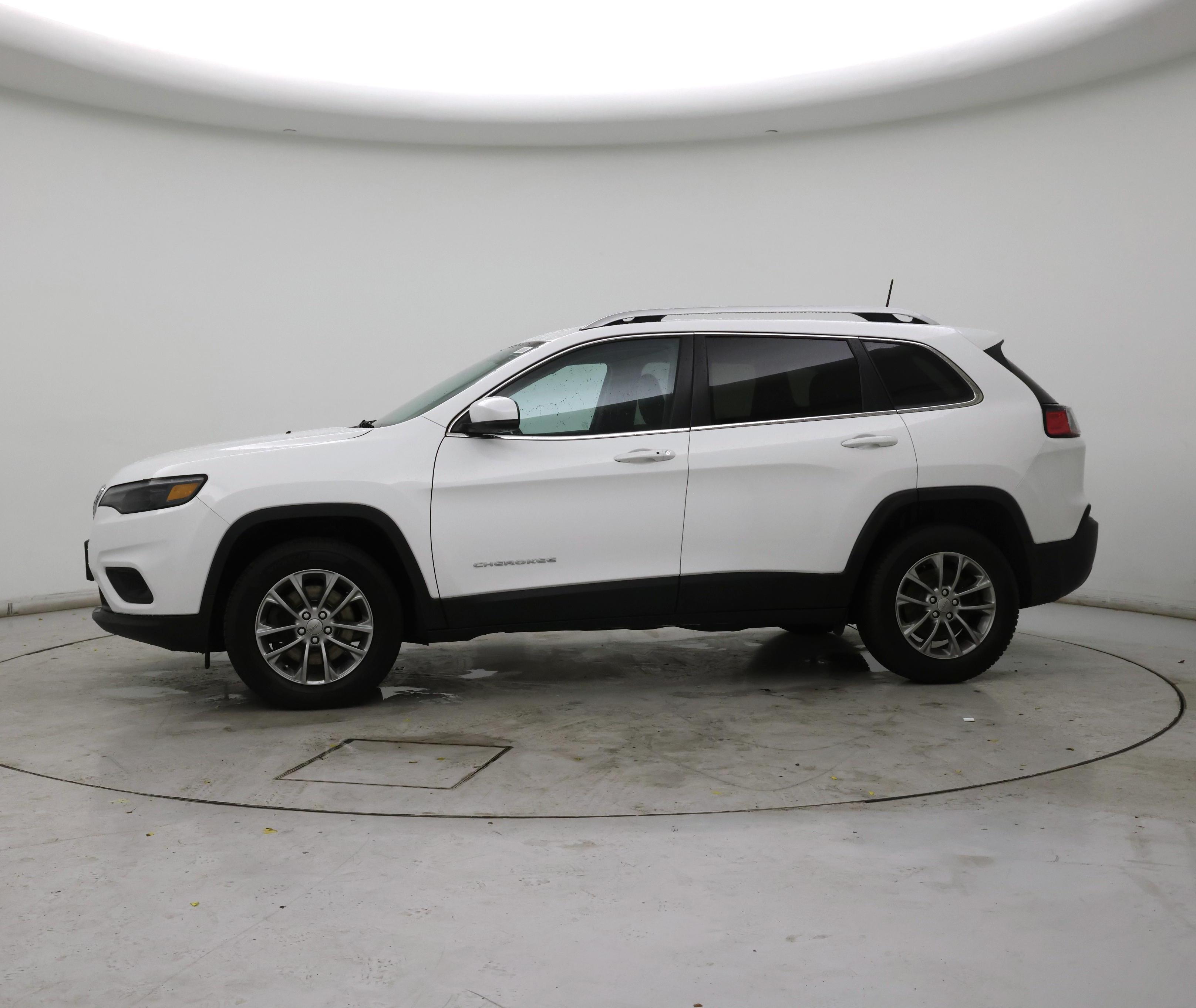 Thumbnail: 2020 Jeep Cherokee - 3