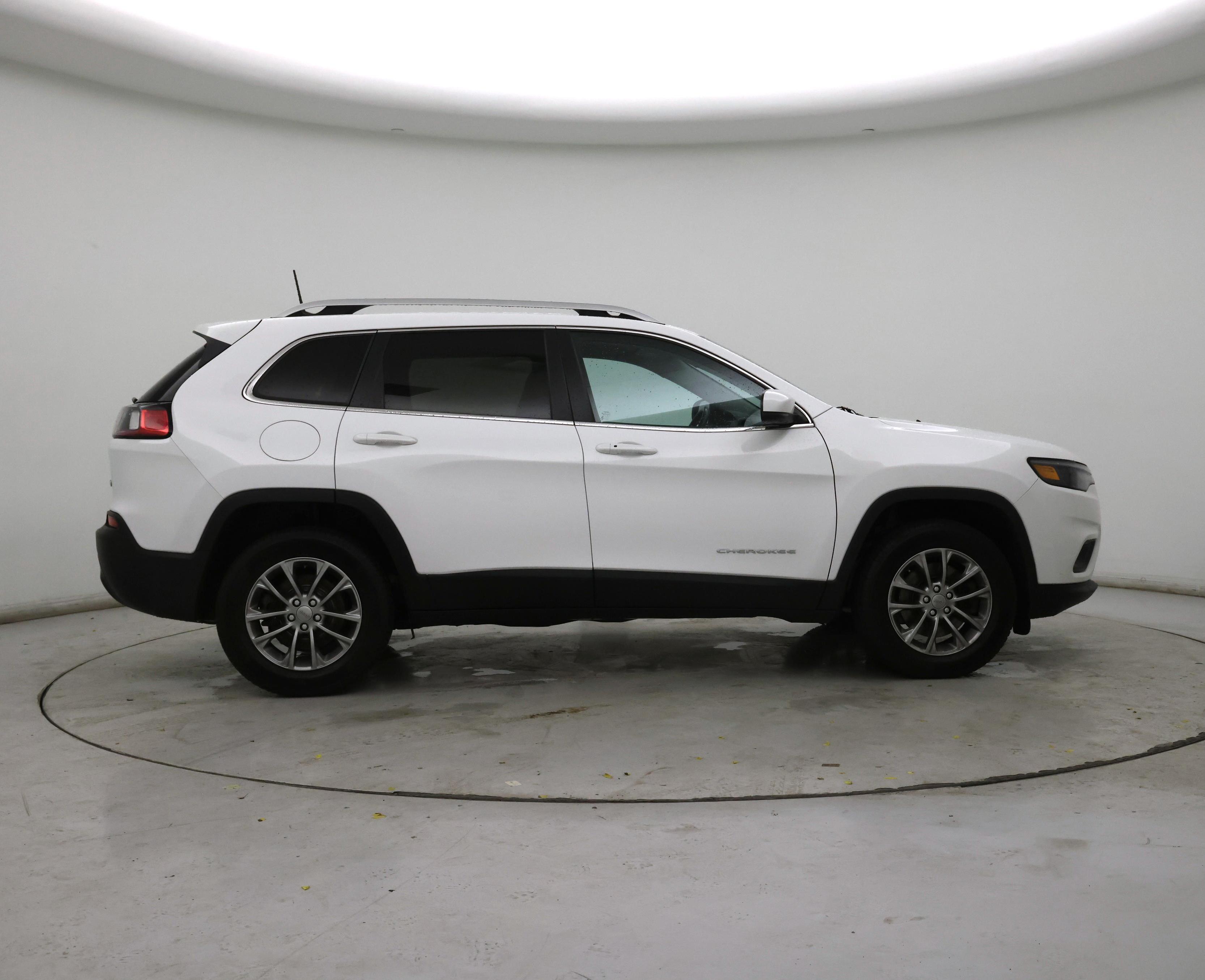 Thumbnail: 2020 Jeep Cherokee - 7