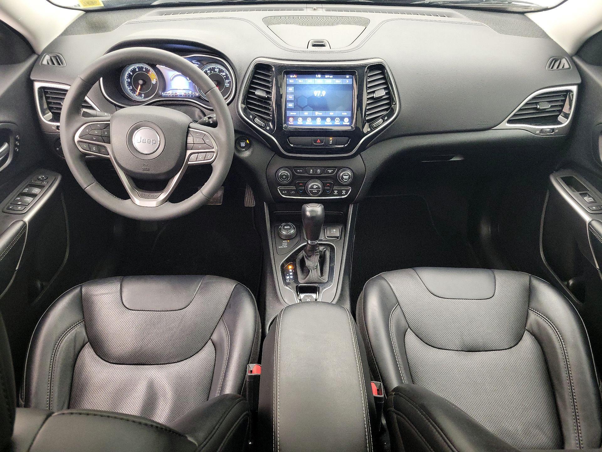 Thumbnail: 2022 Jeep Cherokee - 9