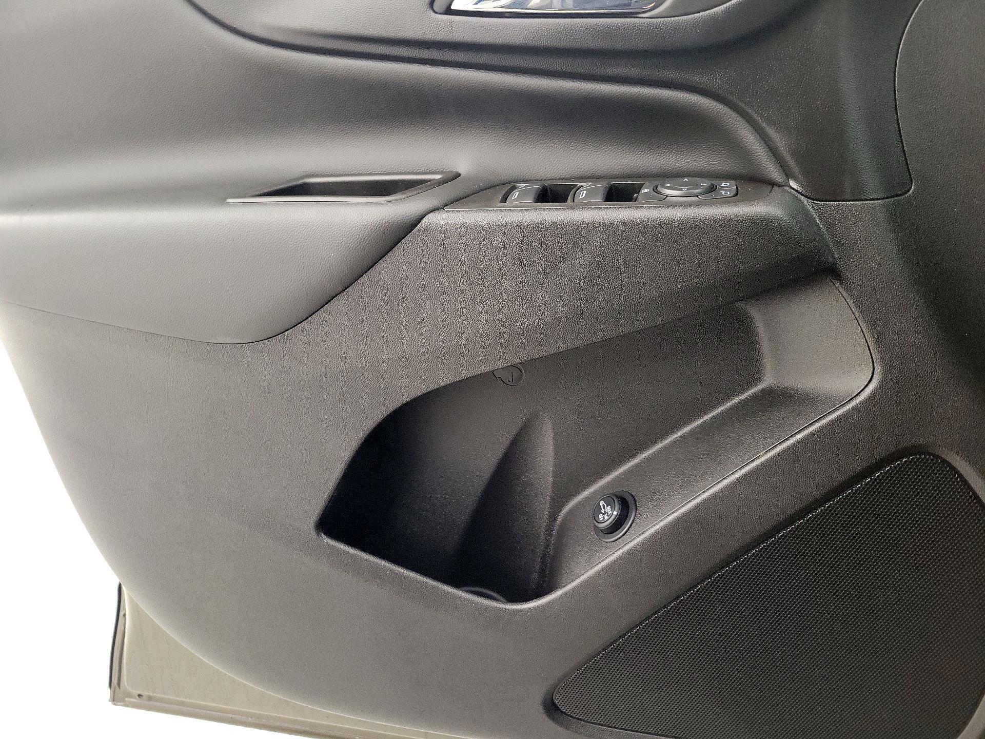 Thumbnail: 2024 Chevrolet Equinox - 12