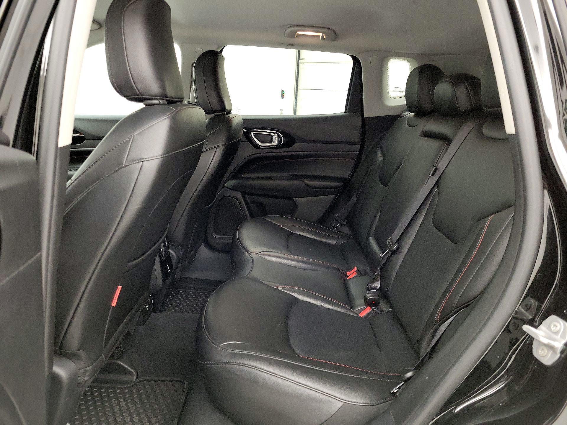 Thumbnail: 2022 Jeep Compass - 19