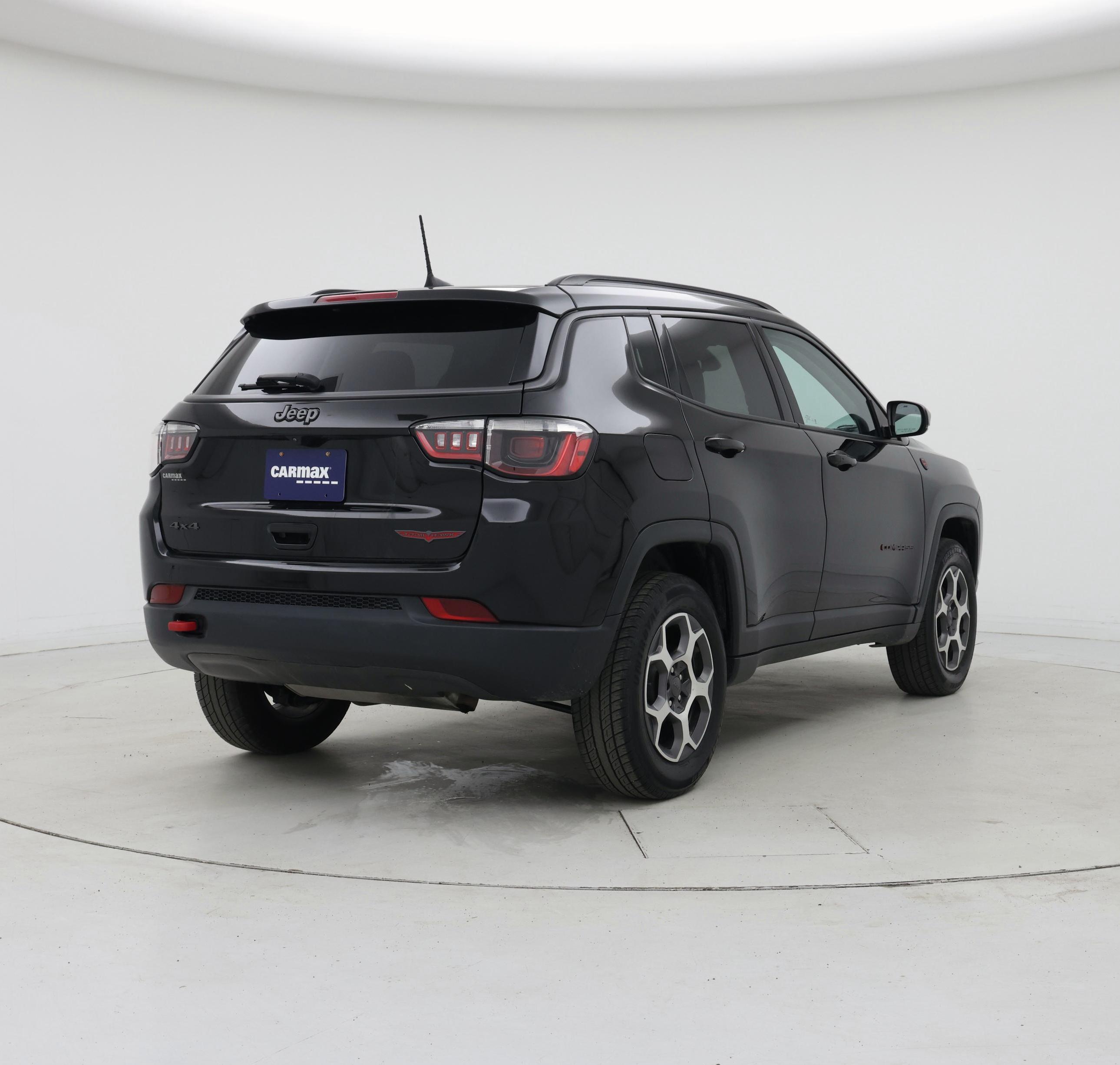 Thumbnail: 2022 Jeep Compass - 8