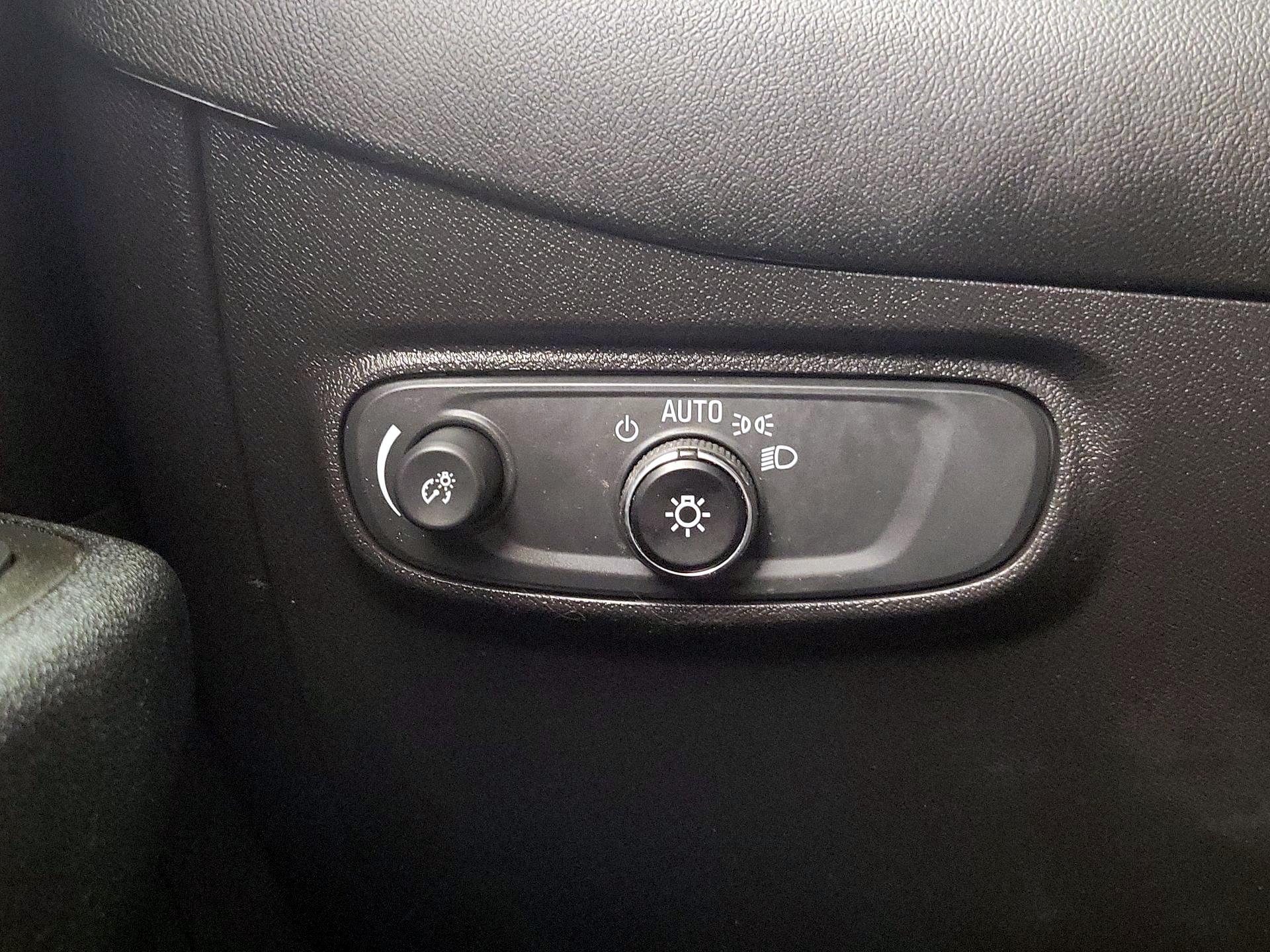 Thumbnail: 2023 Chevrolet Equinox - 13