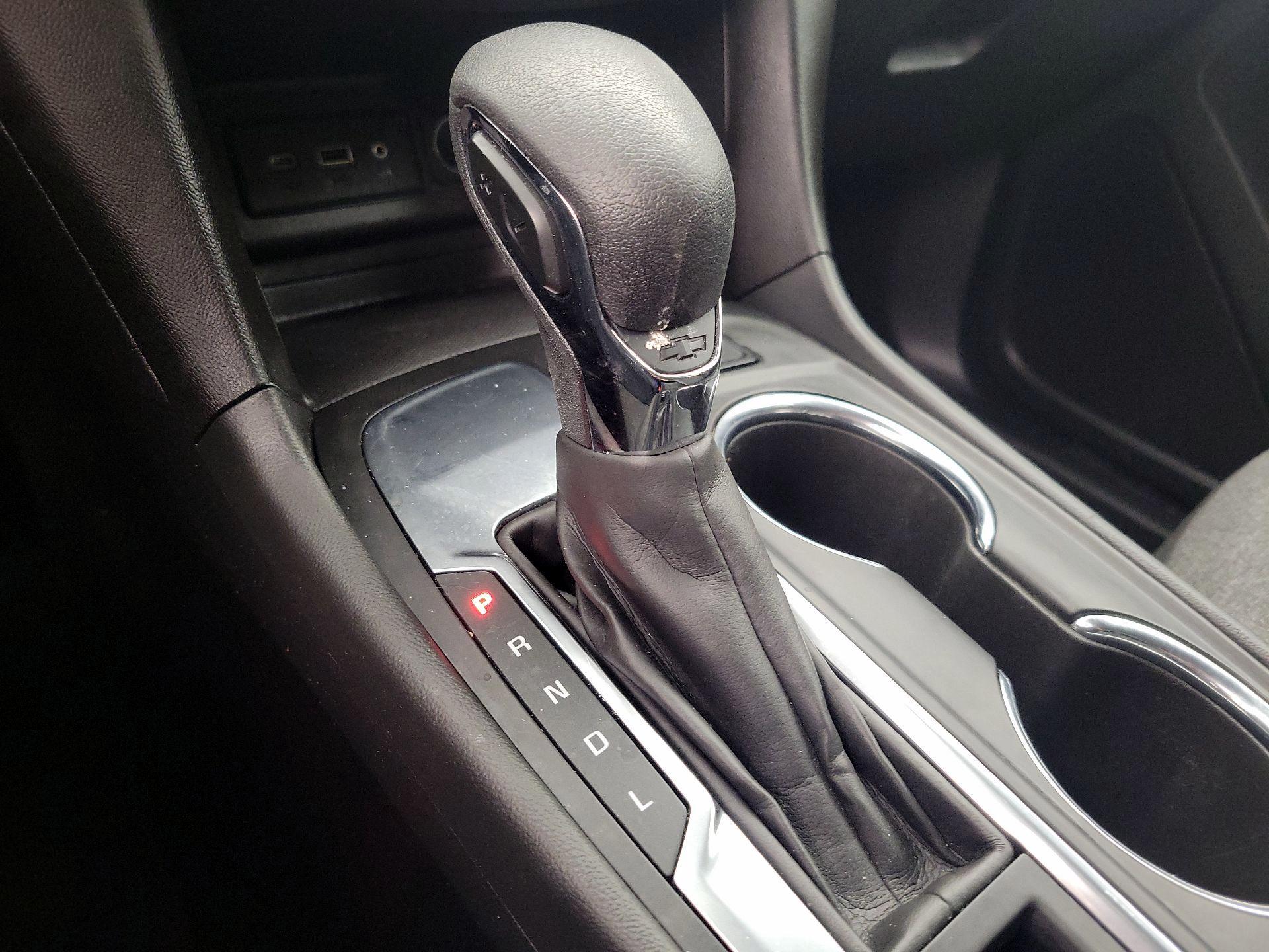 Thumbnail: 2023 Chevrolet Equinox - 17