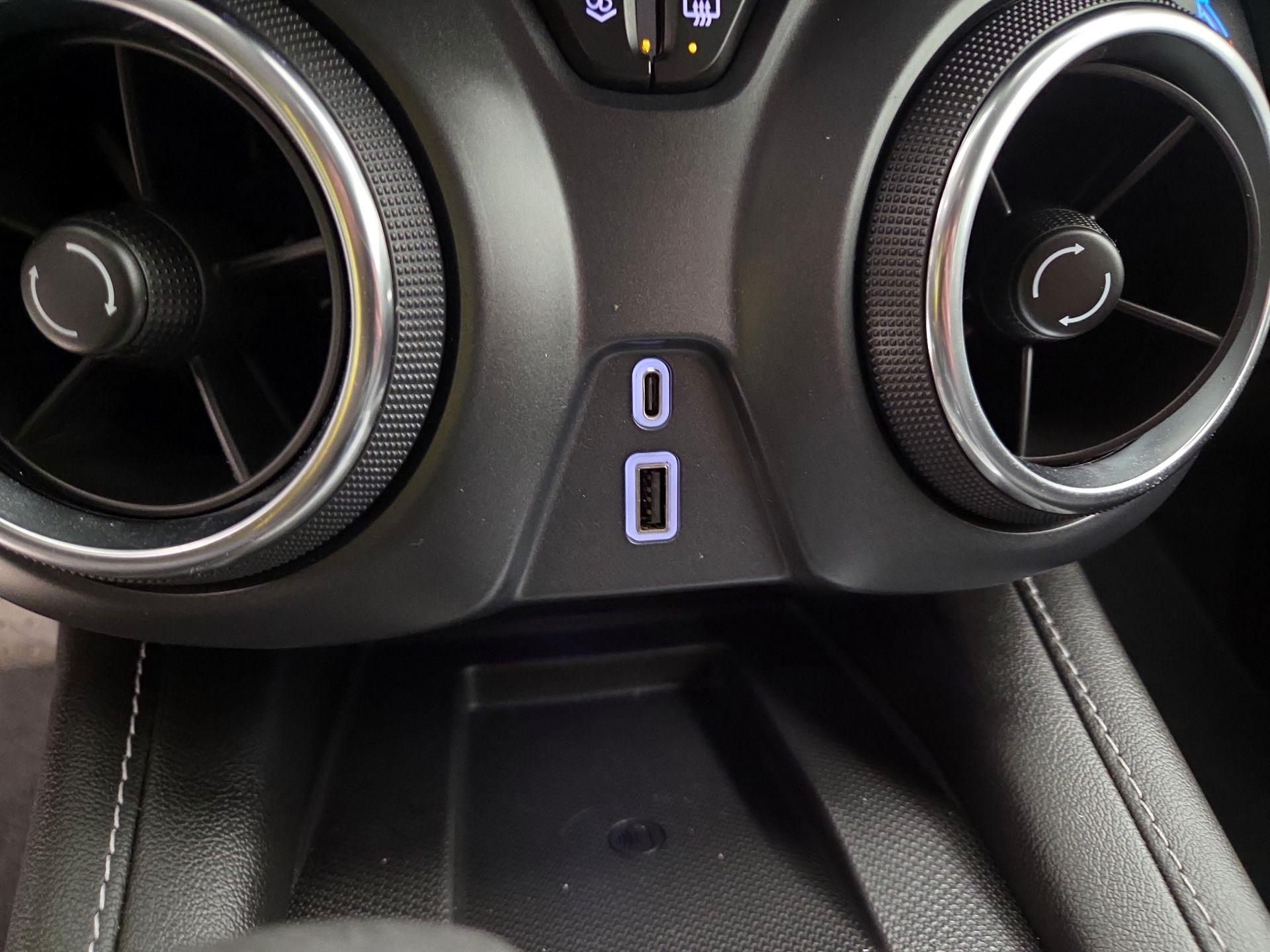 Thumbnail: 2023 Chevrolet Blazer - 18