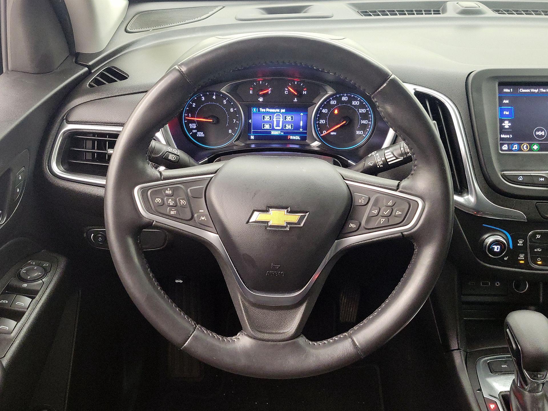 Thumbnail: 2022 Chevrolet Equinox - 10