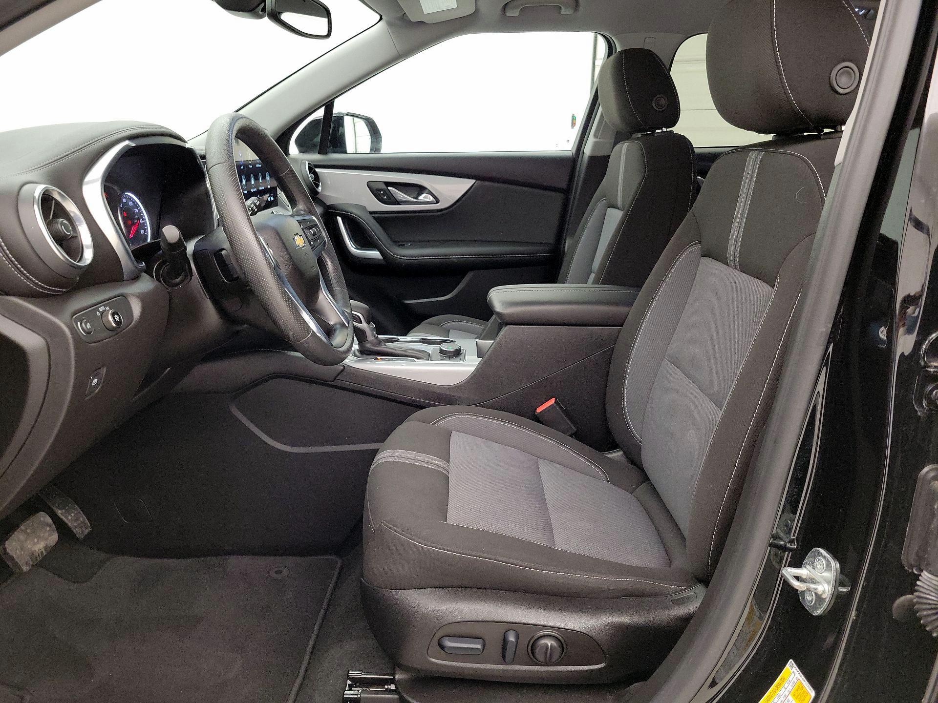 Thumbnail: 2023 Chevrolet Blazer - 11