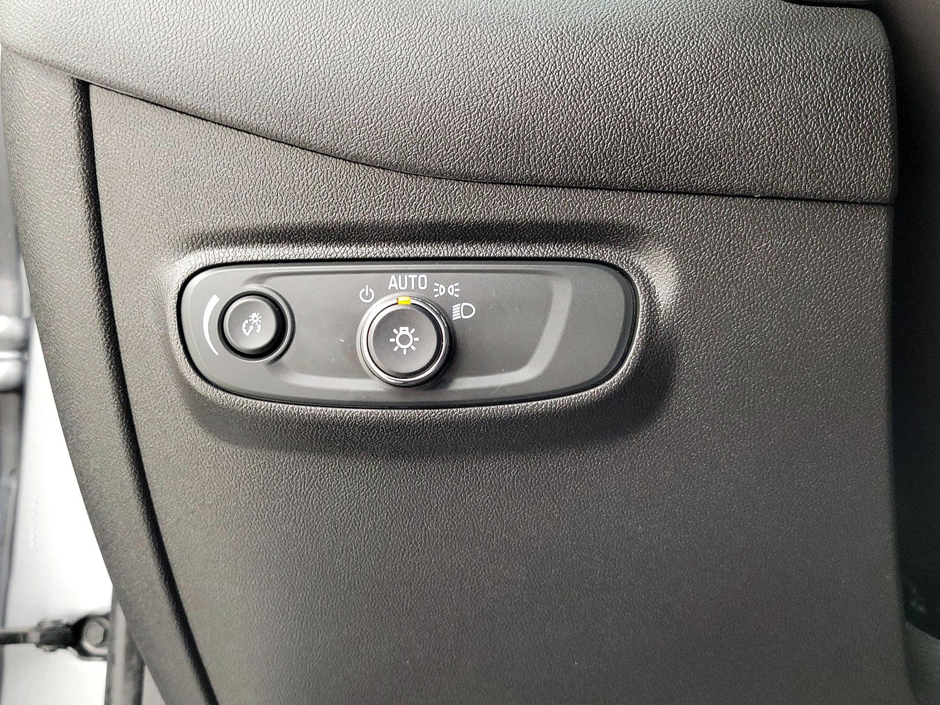 Thumbnail: 2024 Chevrolet Equinox - 13