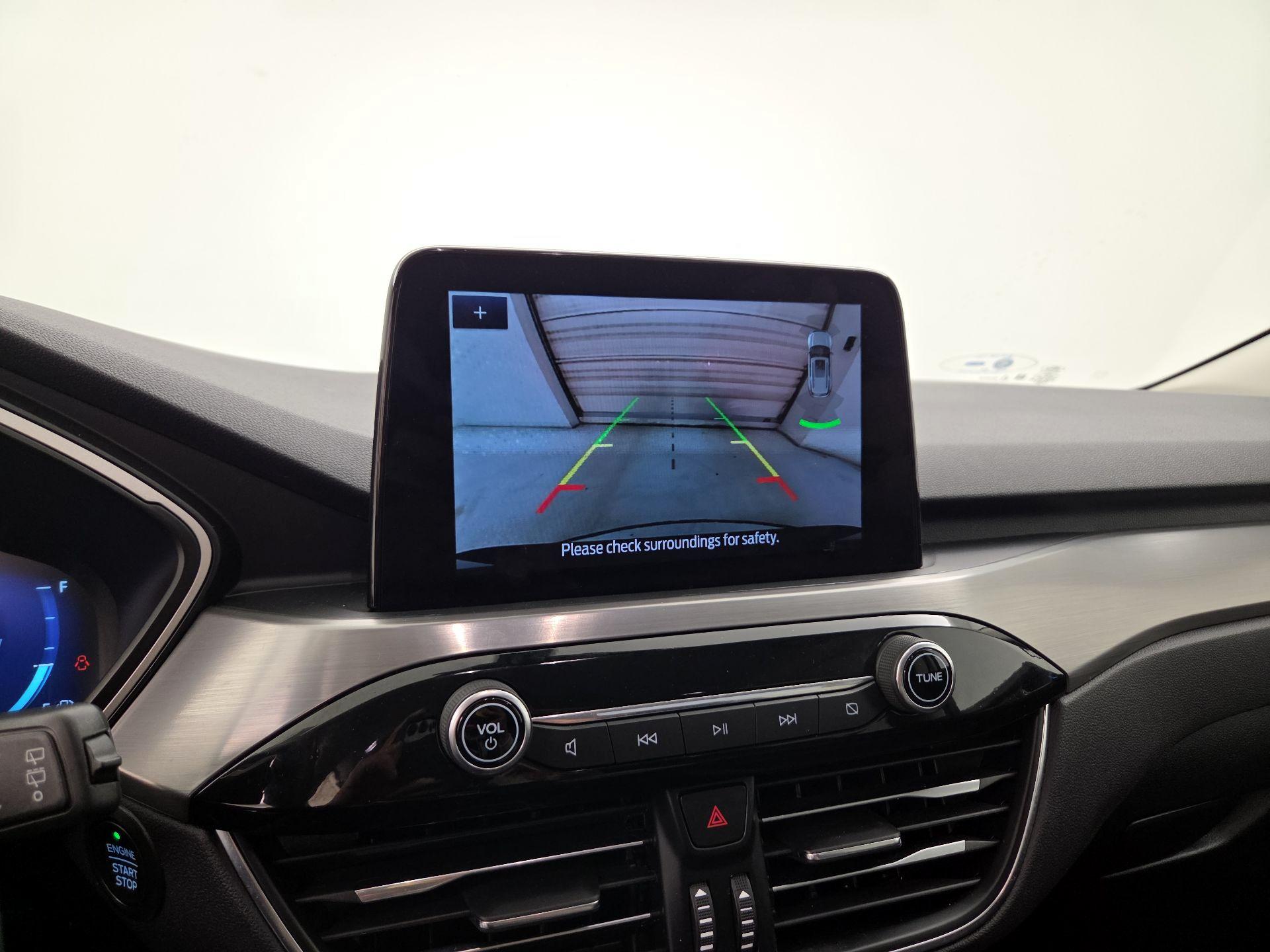 Thumbnail: 2022 Ford Escape - 15