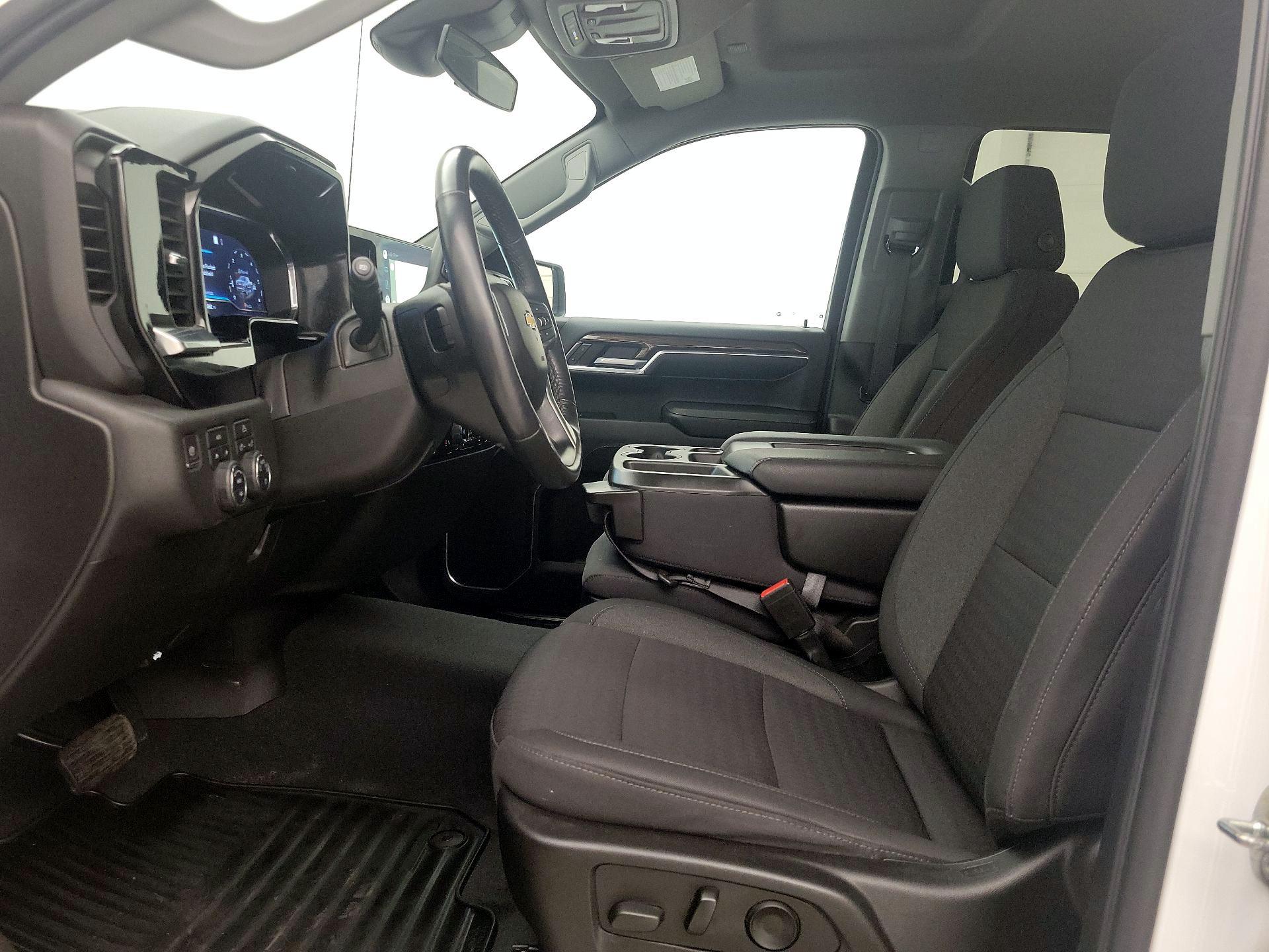 Thumbnail: 2022 Chevrolet Silverado 1500 - 11