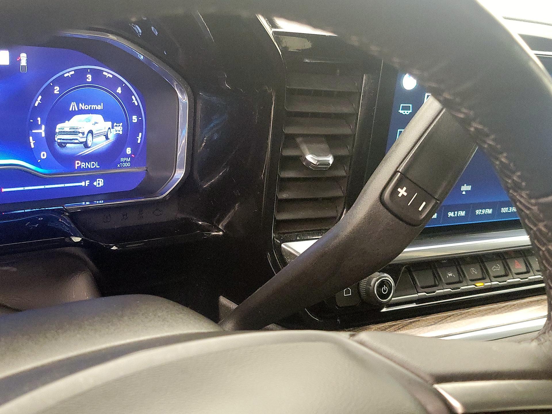 Thumbnail: 2022 Chevrolet Silverado 1500 - 17