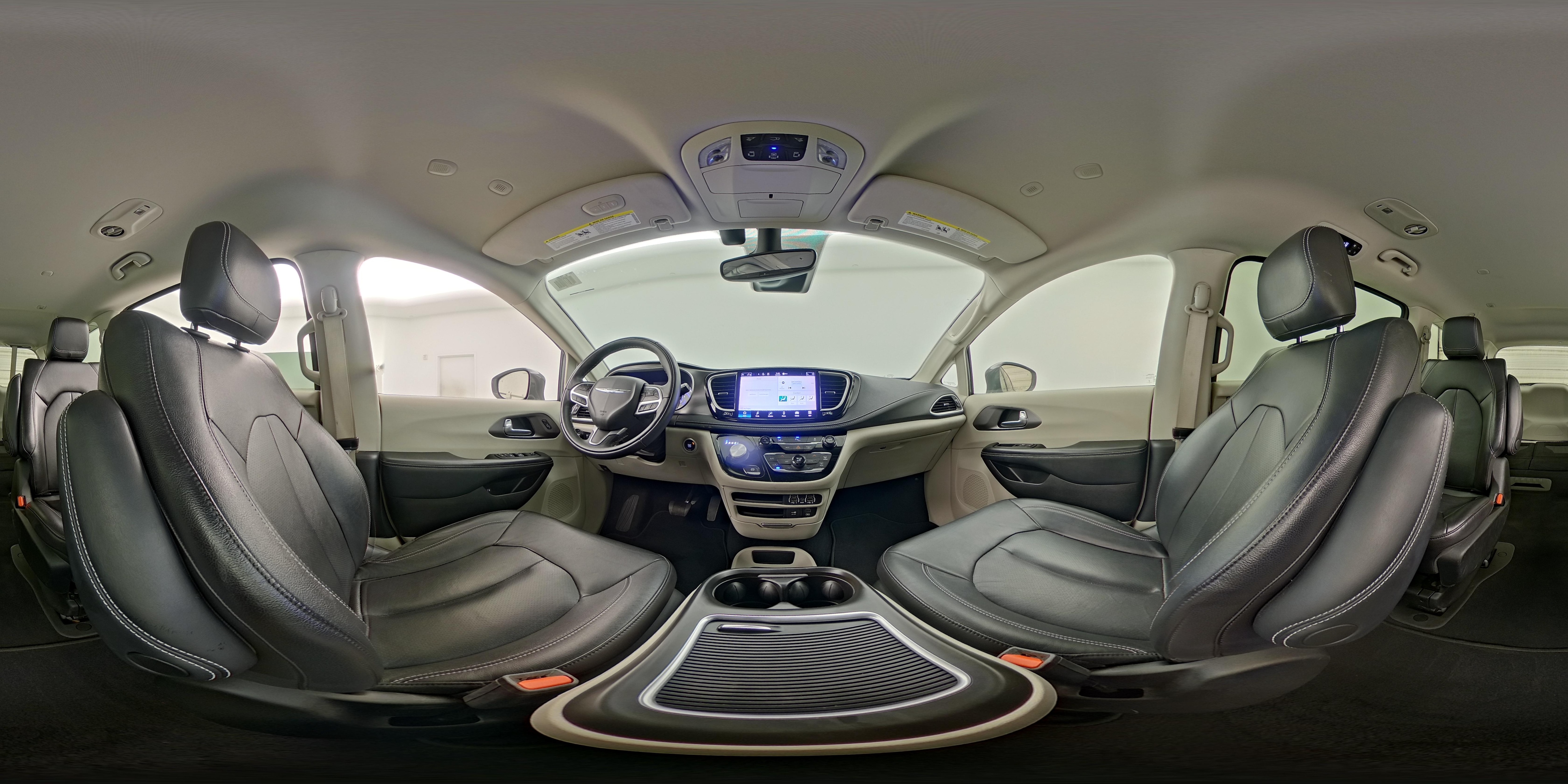2022 Chrysler Pacifica Hybrid Touring L - Photo 26
