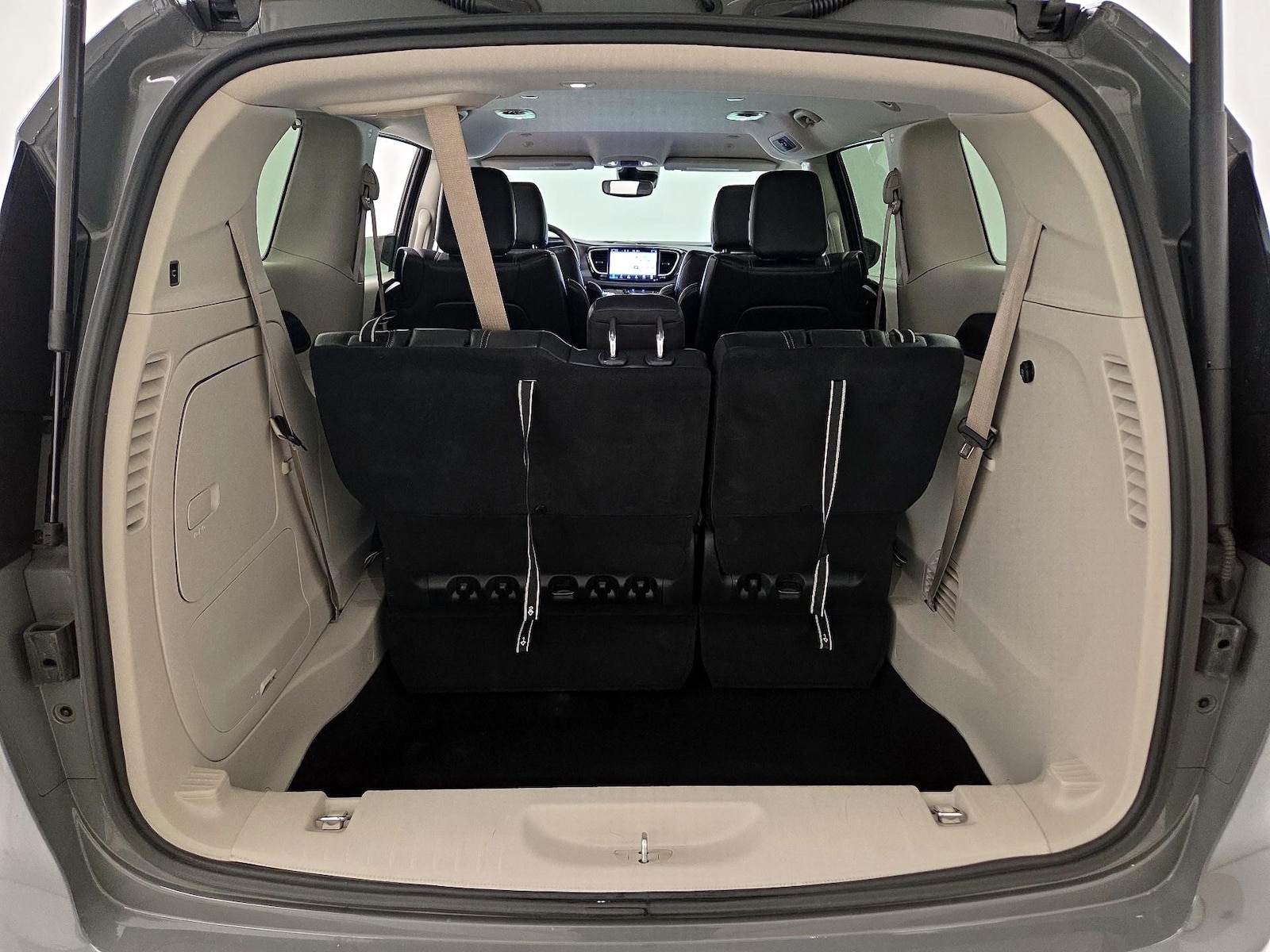 2022 Chrysler Pacifica Hybrid Touring L - Photo 22