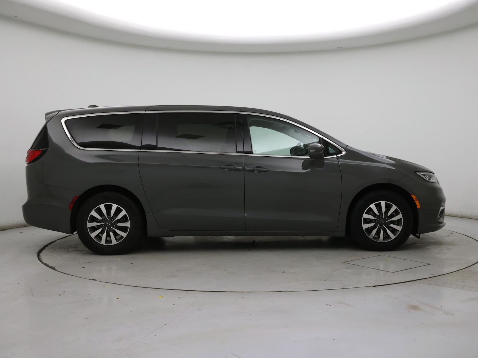 2022 Chrysler Pacifica Hybrid Touring L - Photo 8