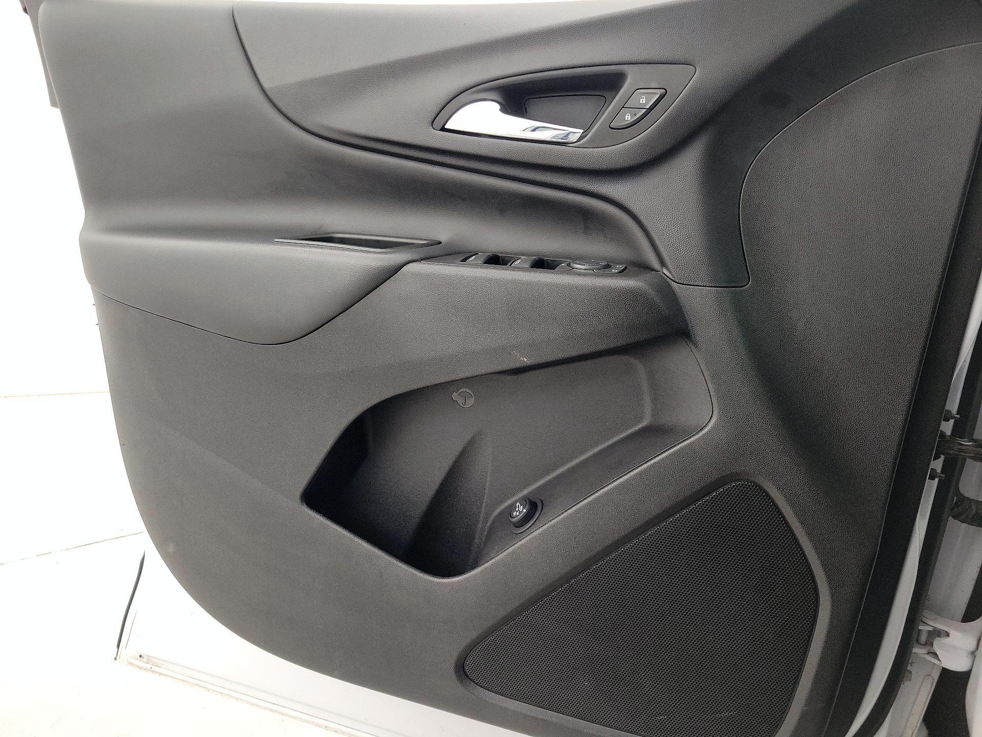 Thumbnail: 2022 Chevrolet Equinox - 12