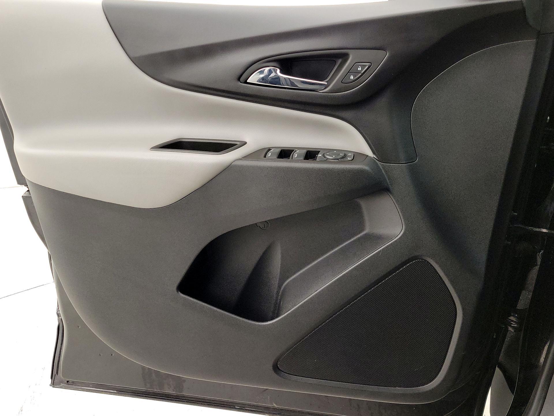 Thumbnail: 2023 Chevrolet Equinox - 12