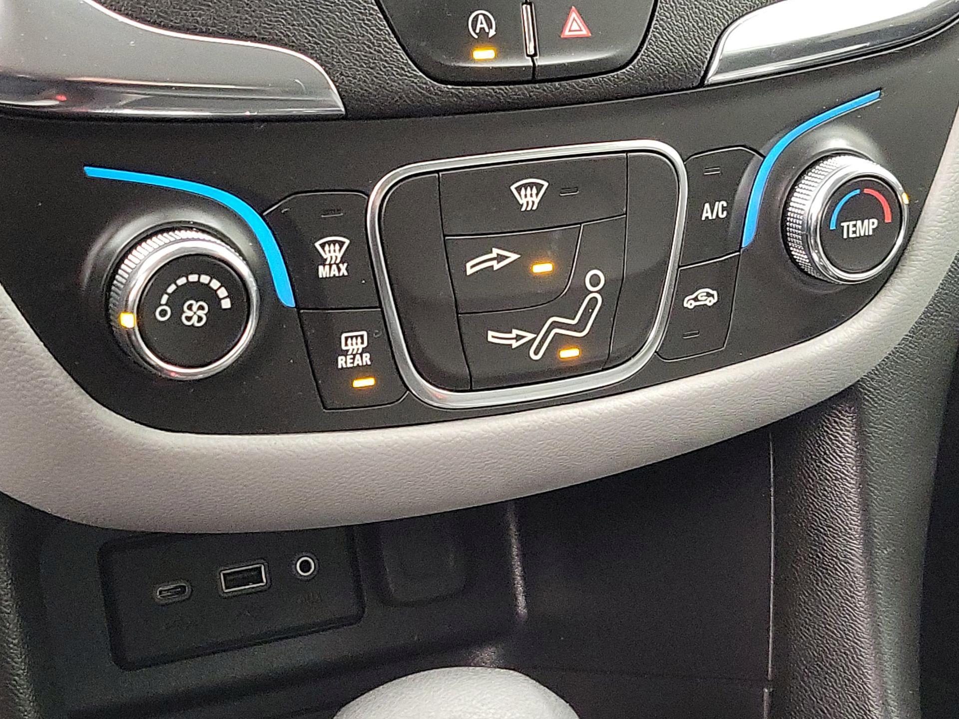 Thumbnail: 2023 Chevrolet Equinox - 16