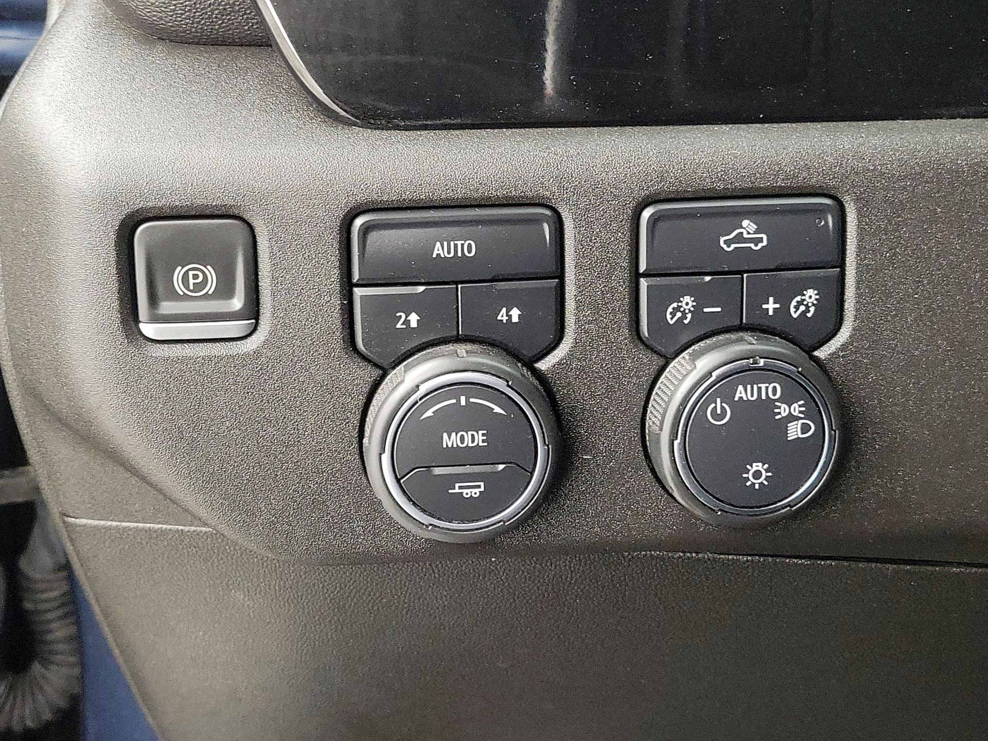 Thumbnail: 2022 Chevrolet Silverado 1500 - 13