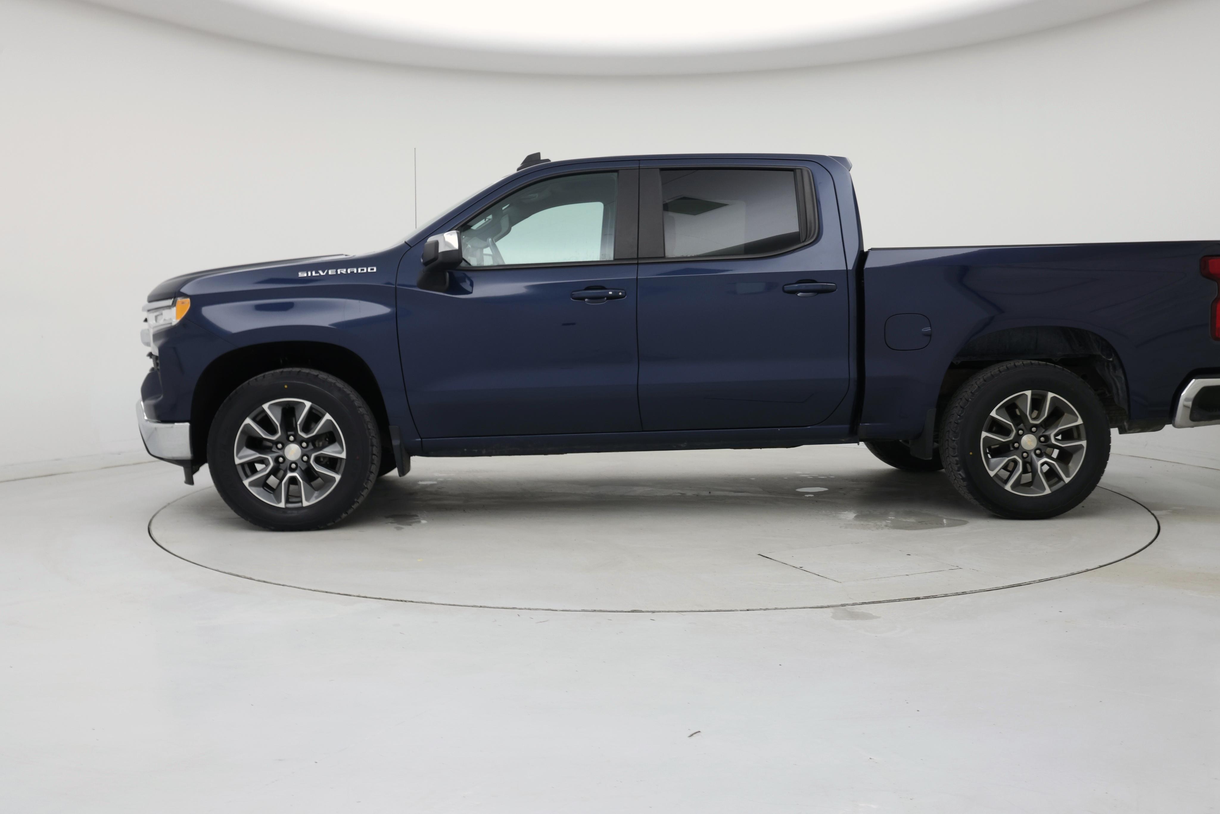 Thumbnail: 2022 Chevrolet Silverado 1500 - 3