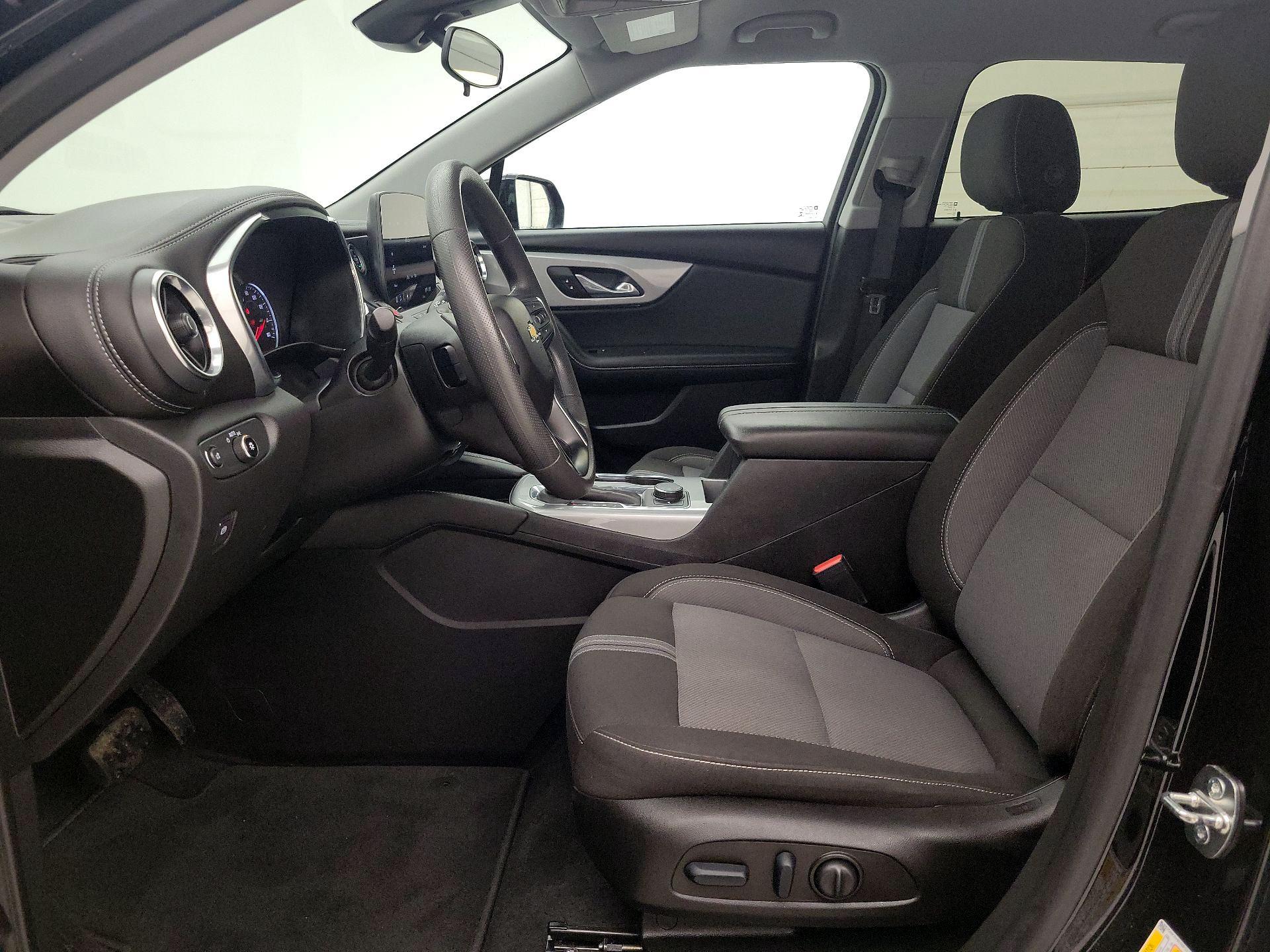 Thumbnail: 2023 Chevrolet Blazer - 11