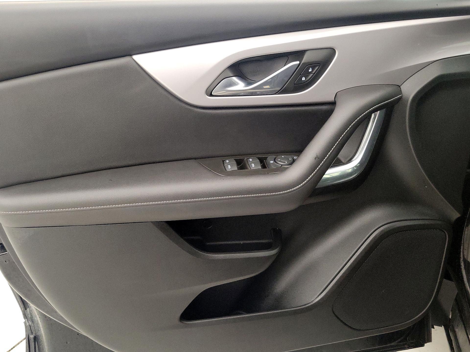 Thumbnail: 2023 Chevrolet Blazer - 12