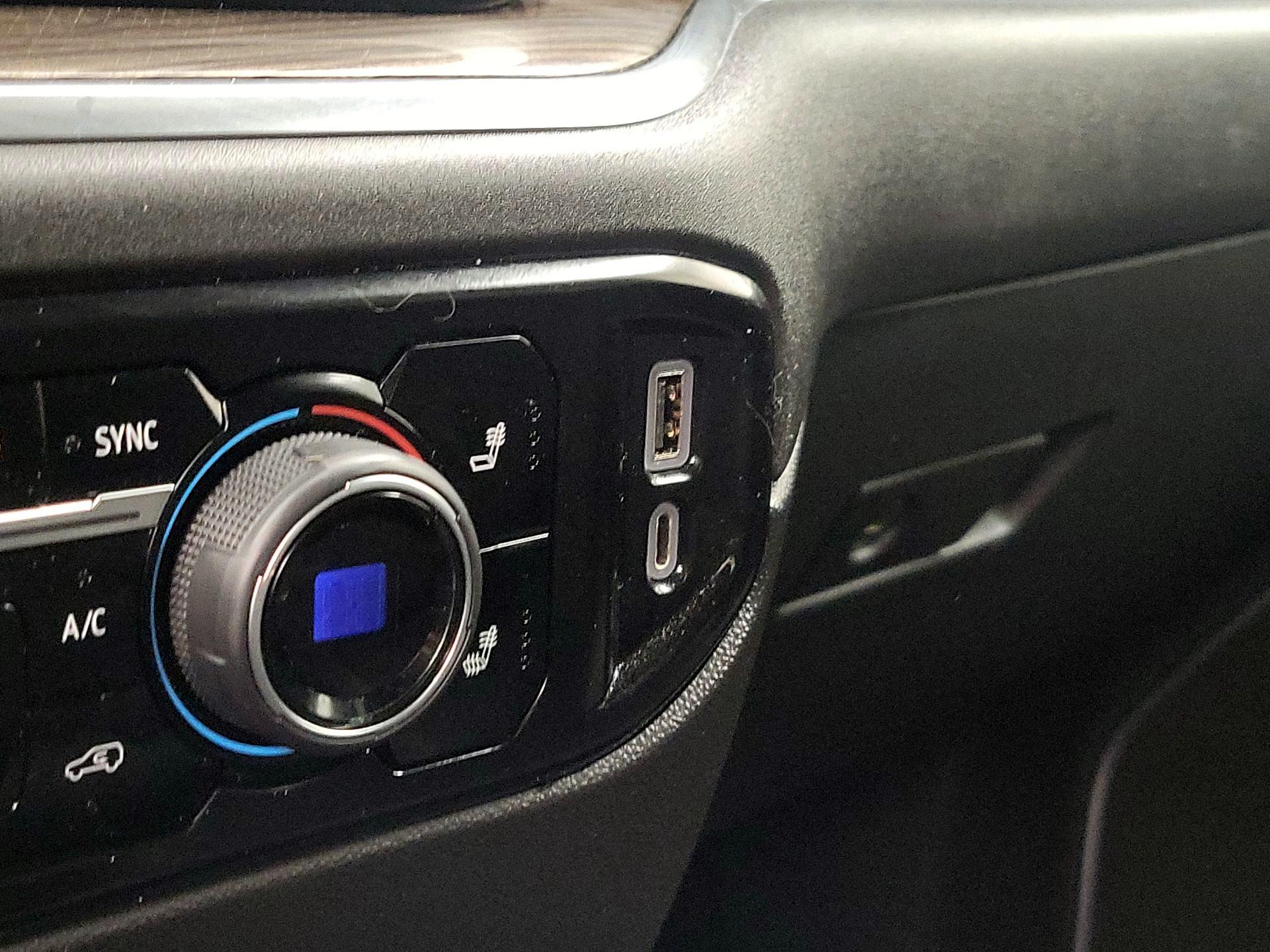 Thumbnail: 2023 Chevrolet Silverado 1500 - 18