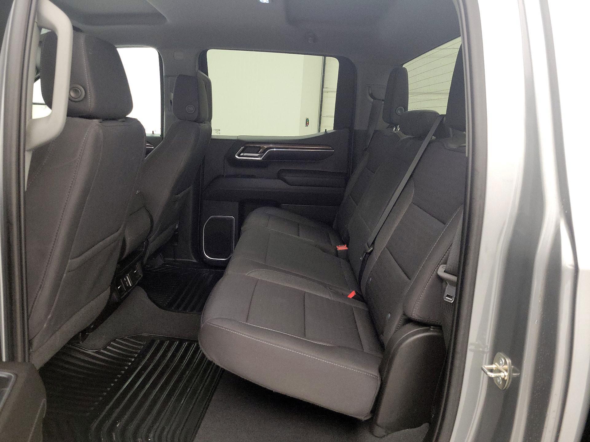 Thumbnail: 2023 Chevrolet Silverado 1500 - 19