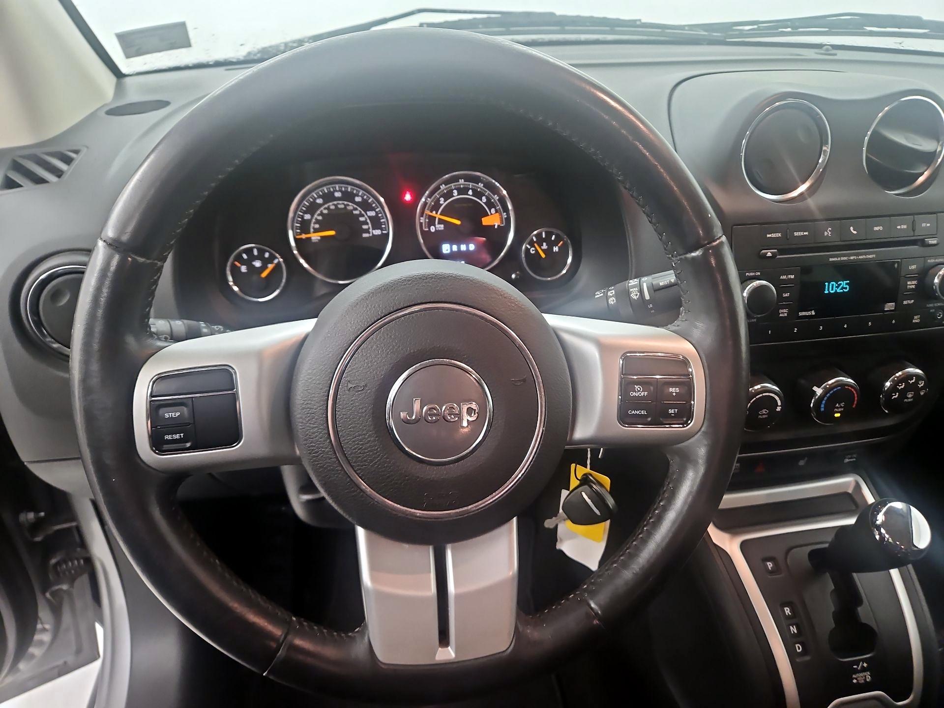 Thumbnail: 2016 Jeep Compass - 10