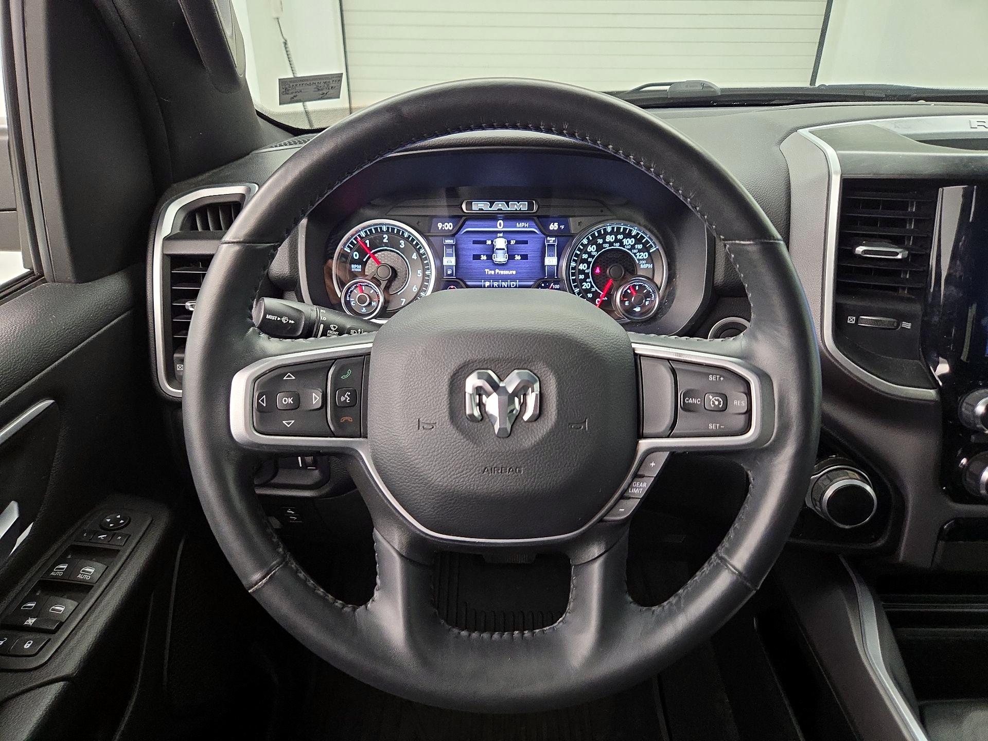 Thumbnail: 2022 RAM 1500 - 10