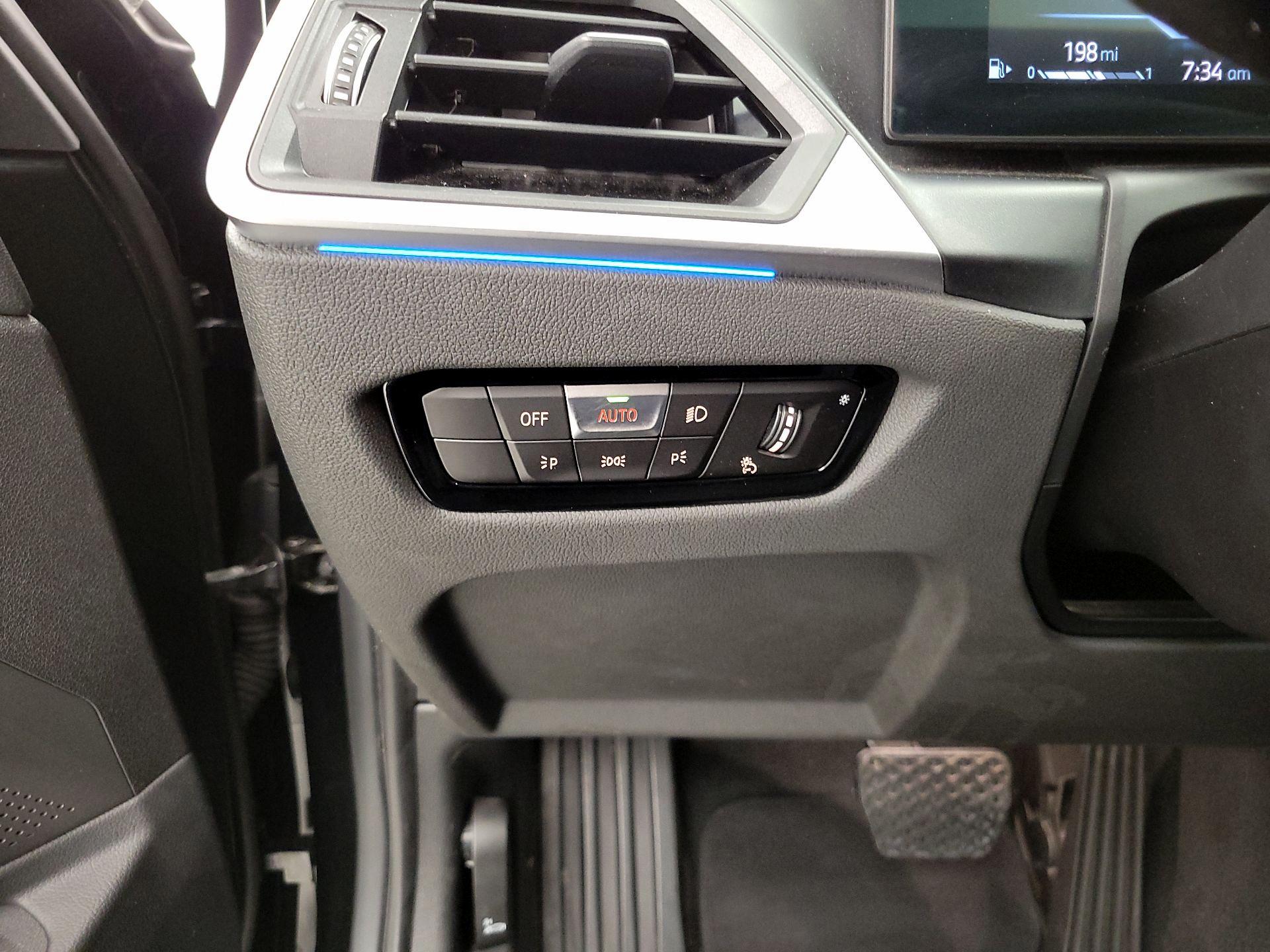 Thumbnail: 2023 BMW 3 Series - 13