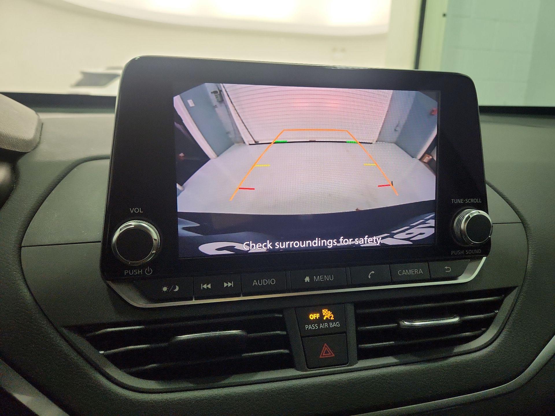 Thumbnail: 2022 Nissan Altima - 14