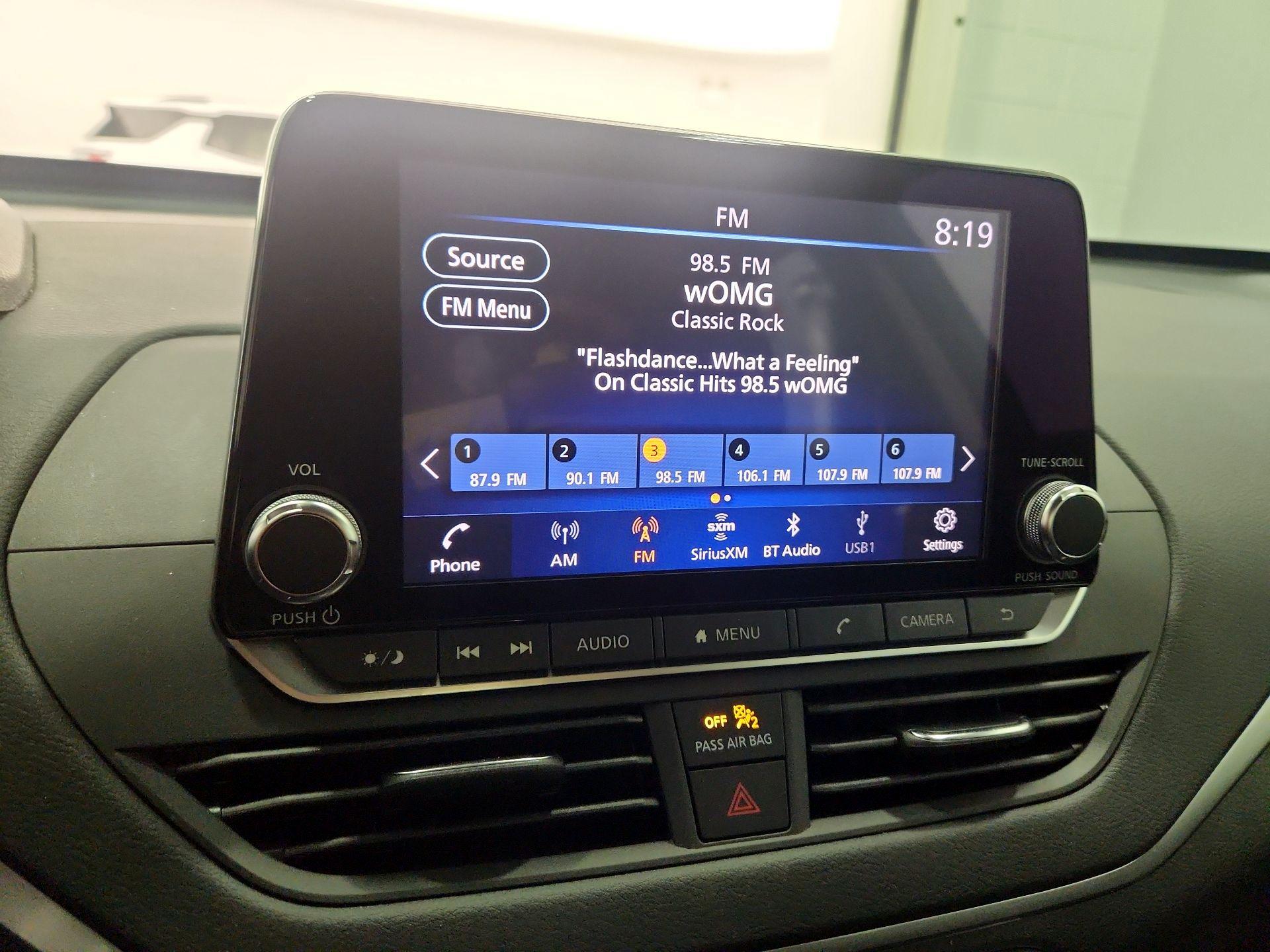 Thumbnail: 2022 Nissan Altima - 15