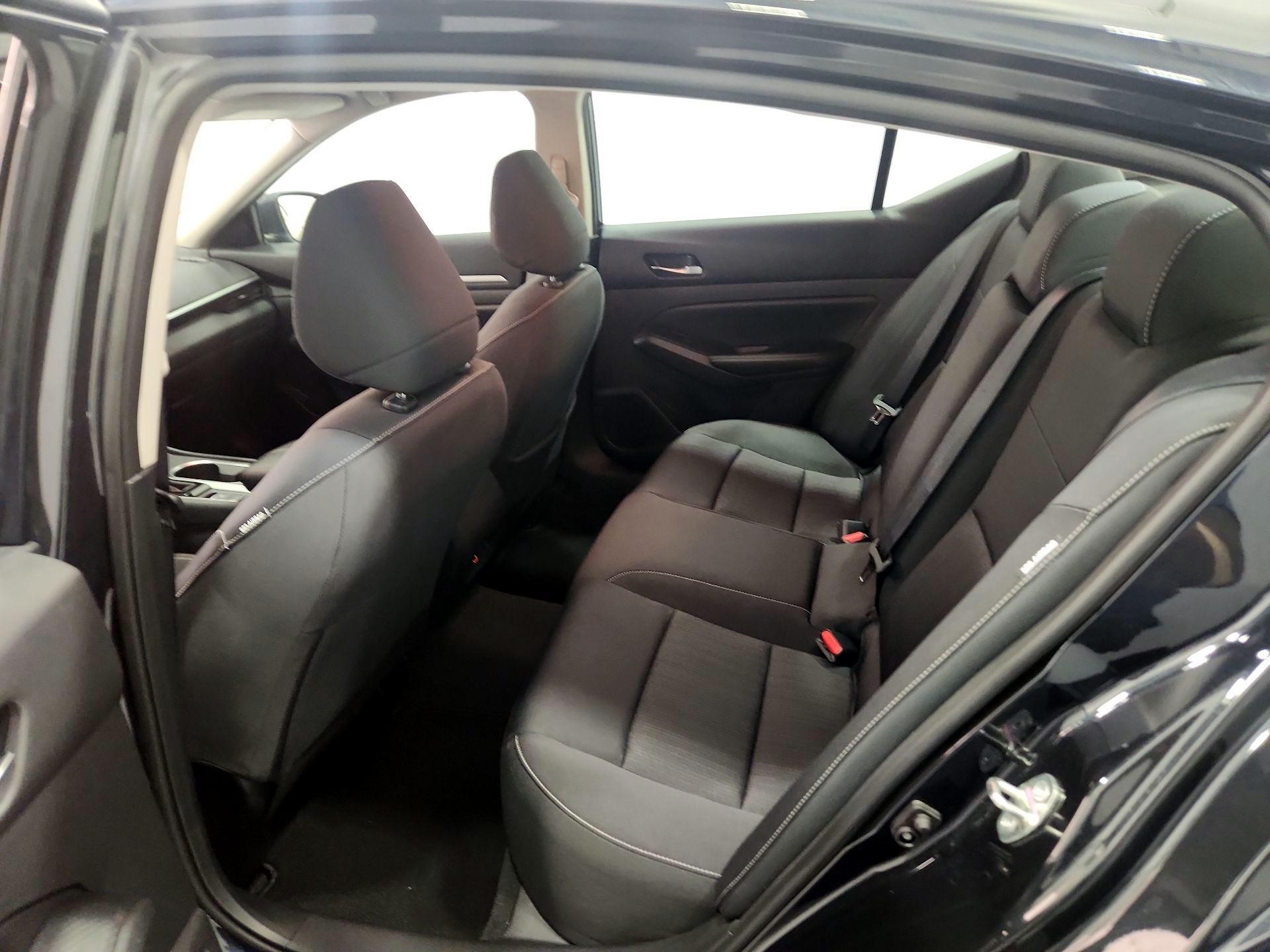 Thumbnail: 2022 Nissan Altima - 19