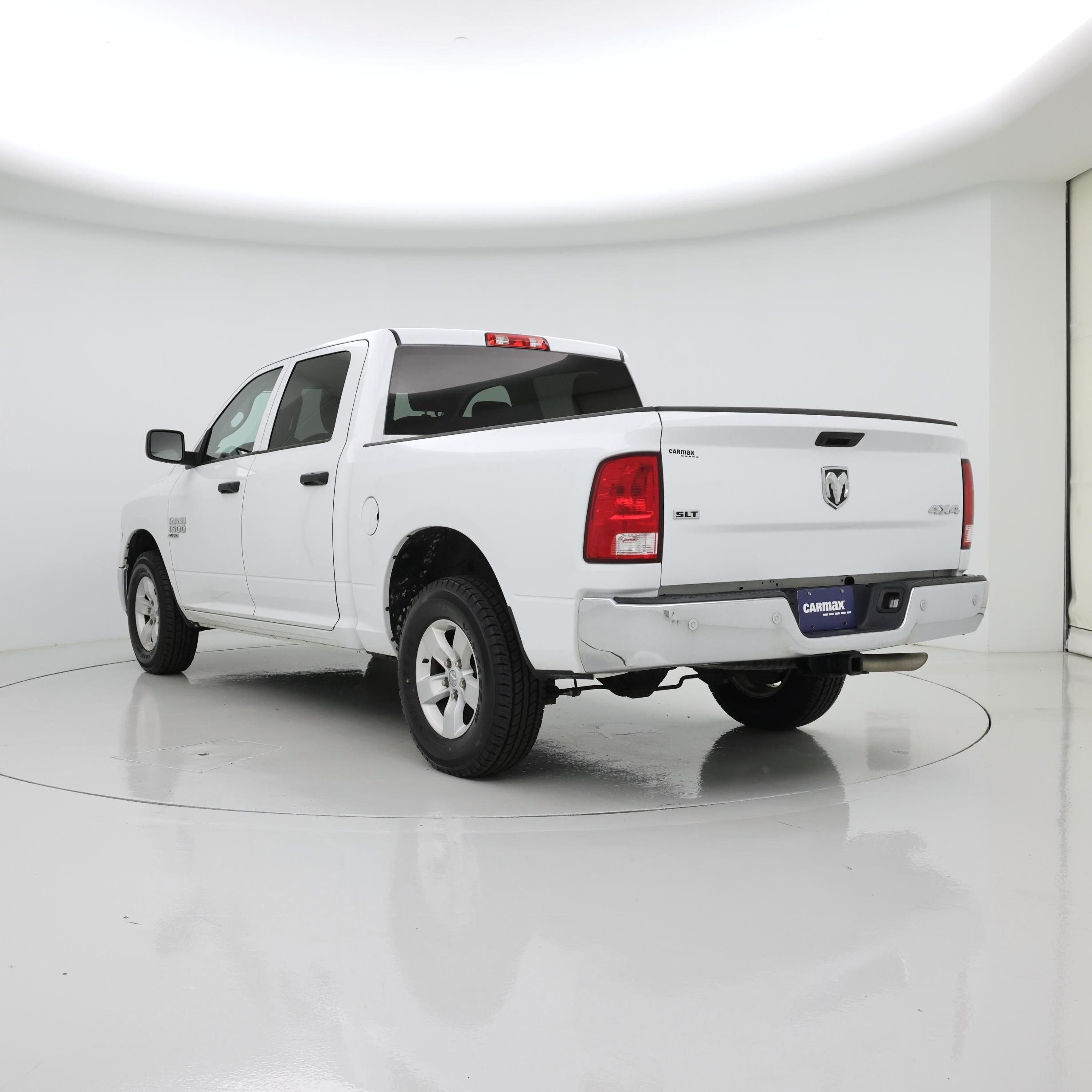 Thumbnail: 2022 RAM 1500 Classic - 2